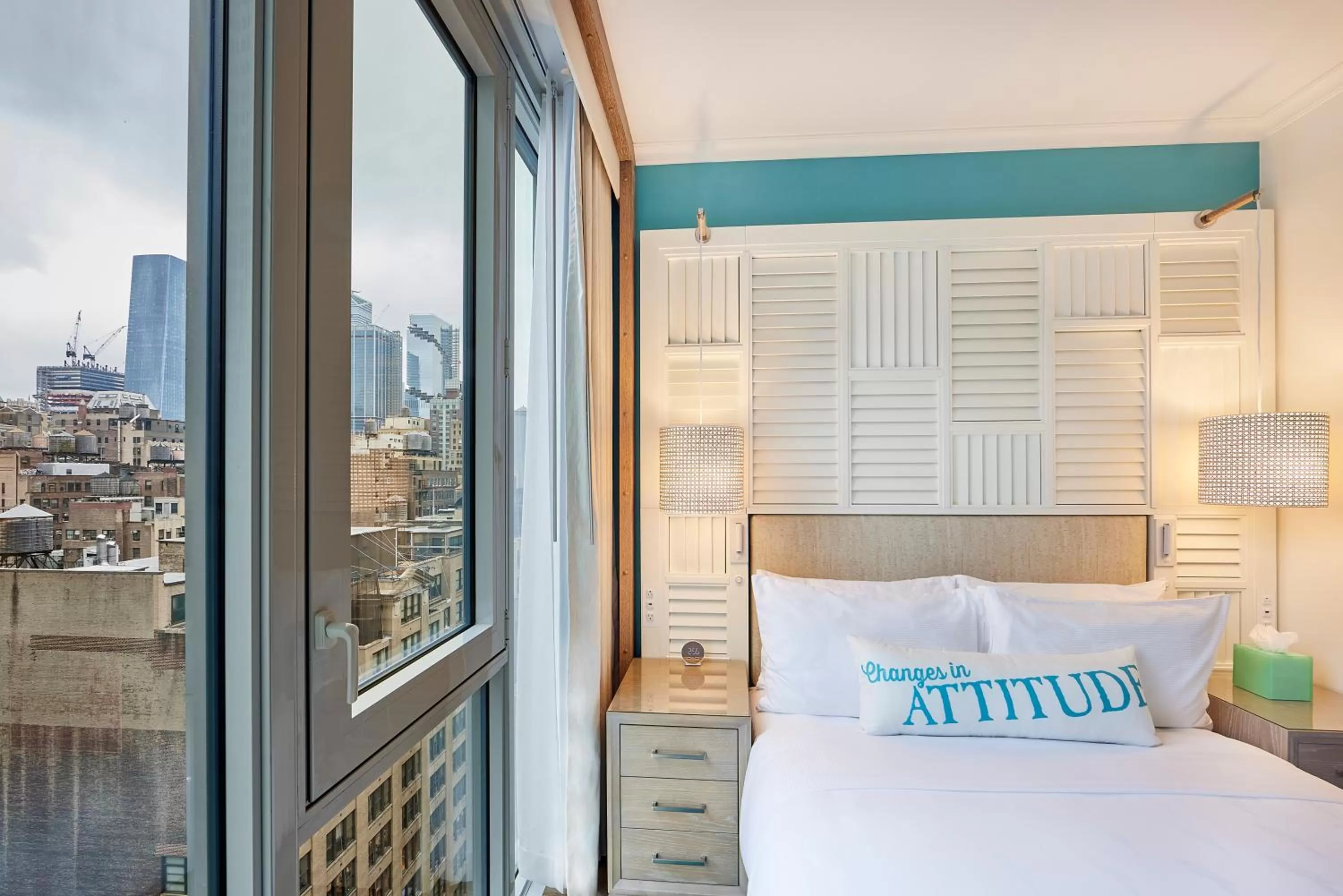 Premium One Queen Bed Hearing Accessible in Margaritaville Resort Times Square