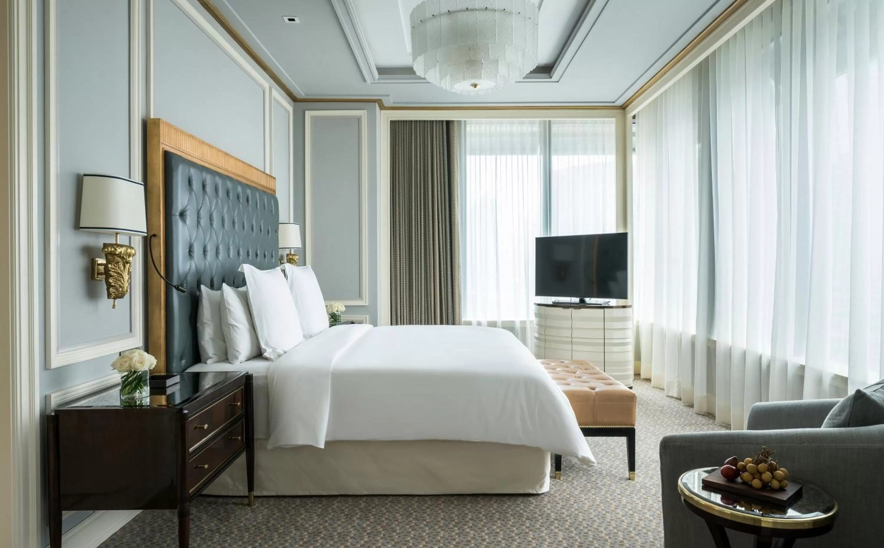 Premier King Suite in Four Seasons Hotel Jakarta