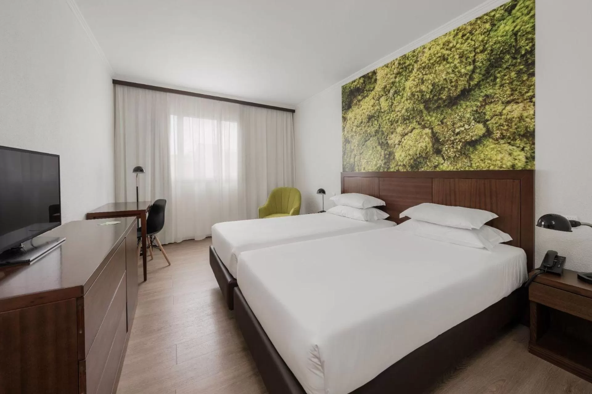 Double or Twin Room in Neat Hotel Avenida