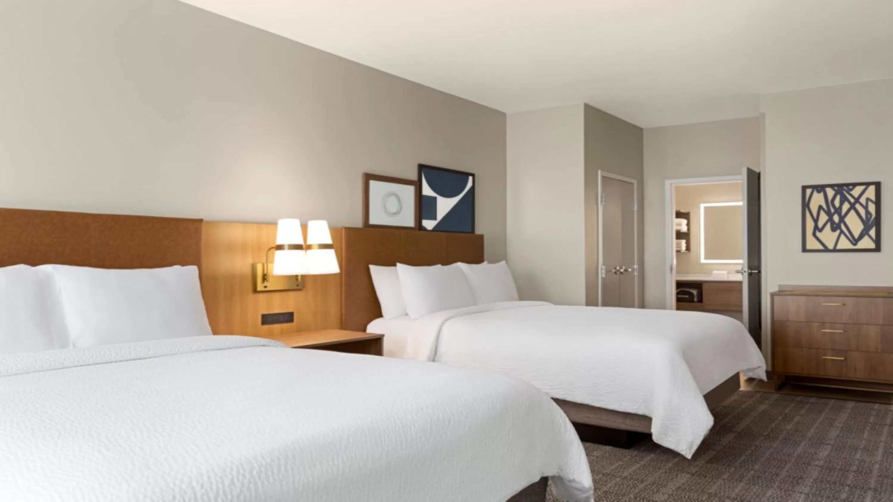 Queen Studio with Two Queen Beds and Mobility Accessible Tran Shower in Staybridge Suites - Lexington S Medical Ctr Area by IHG