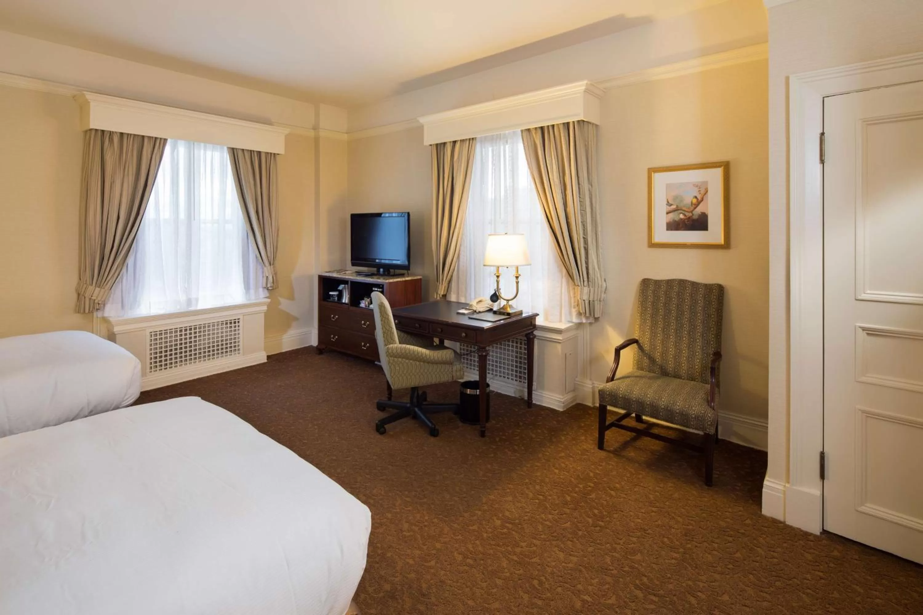 Double Room with Two Double Beds - Mobility Access in The Seelbach Hilton Louisville