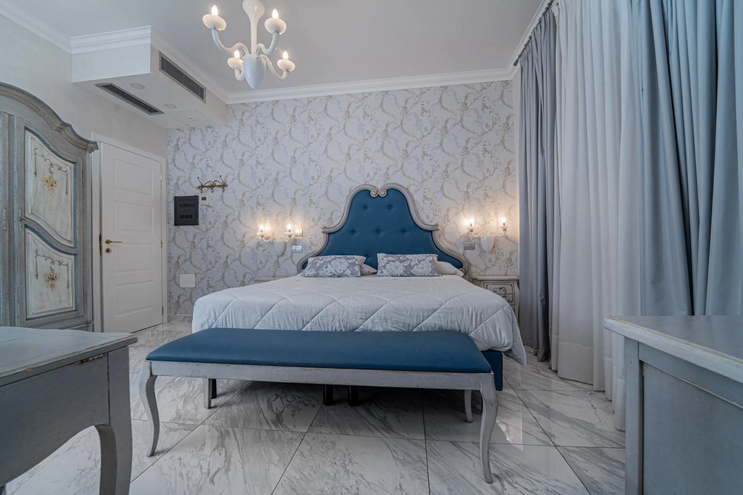 Standard Double Room in Hotel Colomba D'Oro