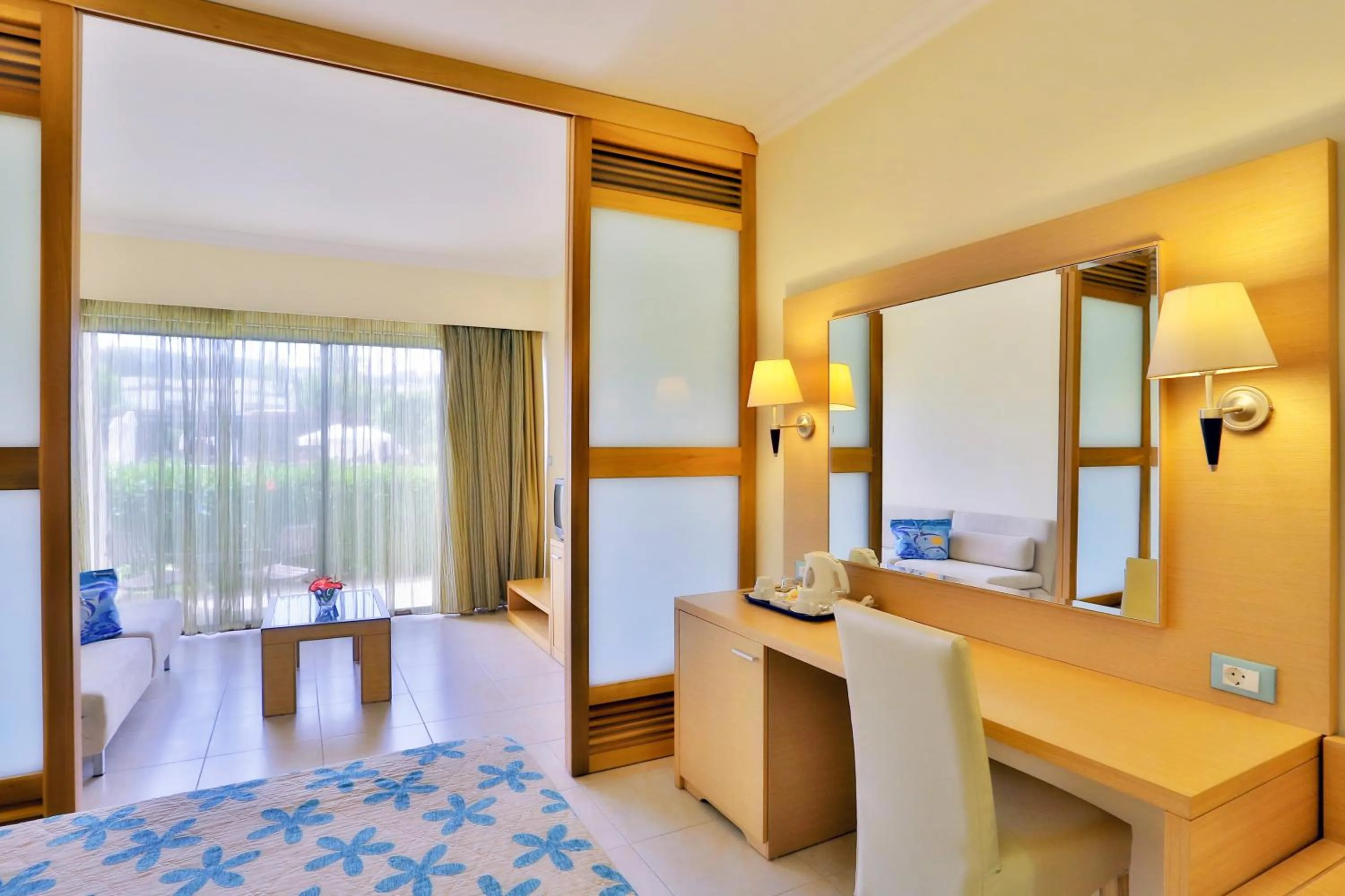 XTRA Sol Fam Room with Sea View in Sol Cosmopolitan Rhodes