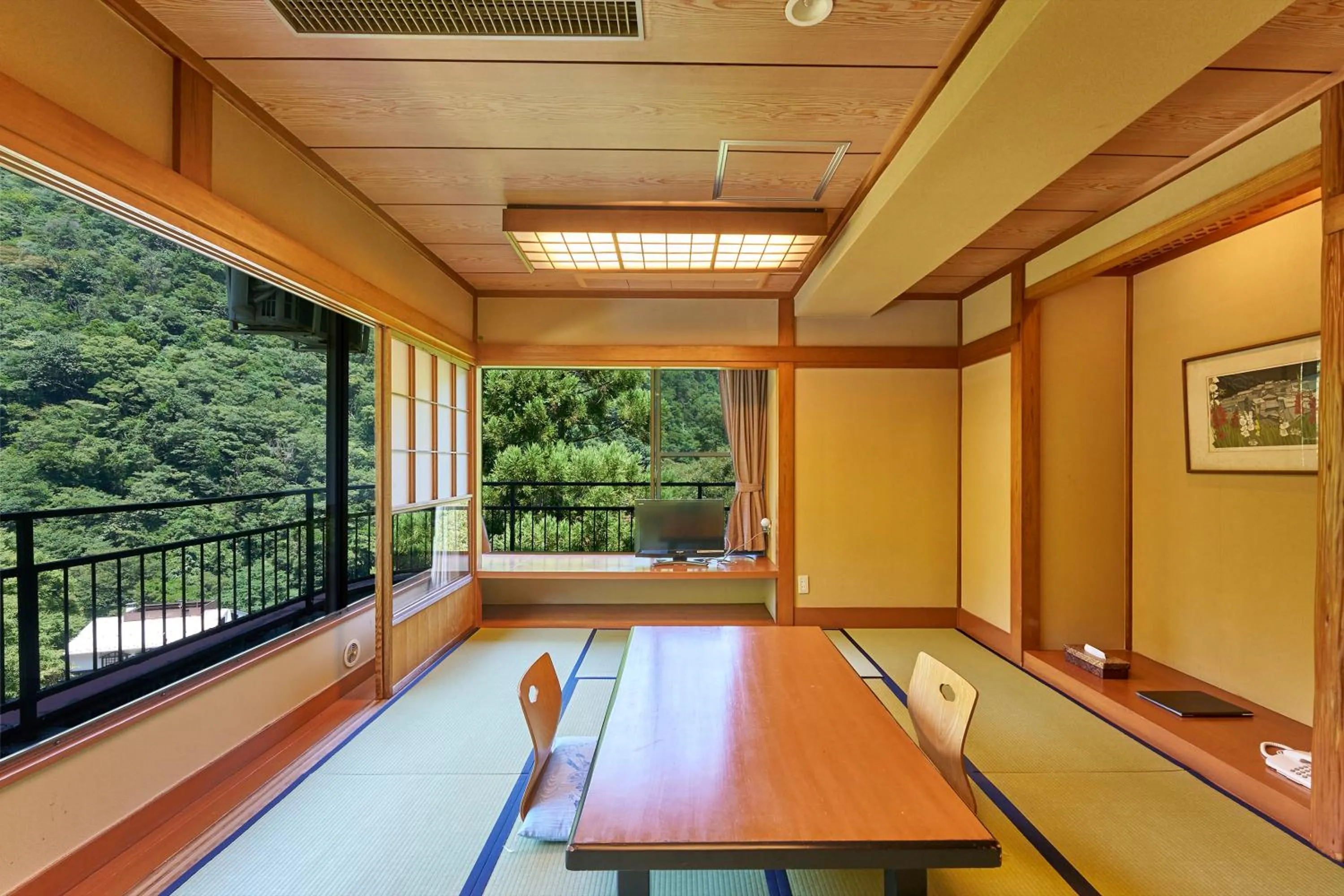 Family Japanese Style Room in Hakone Yumoto Hotel
