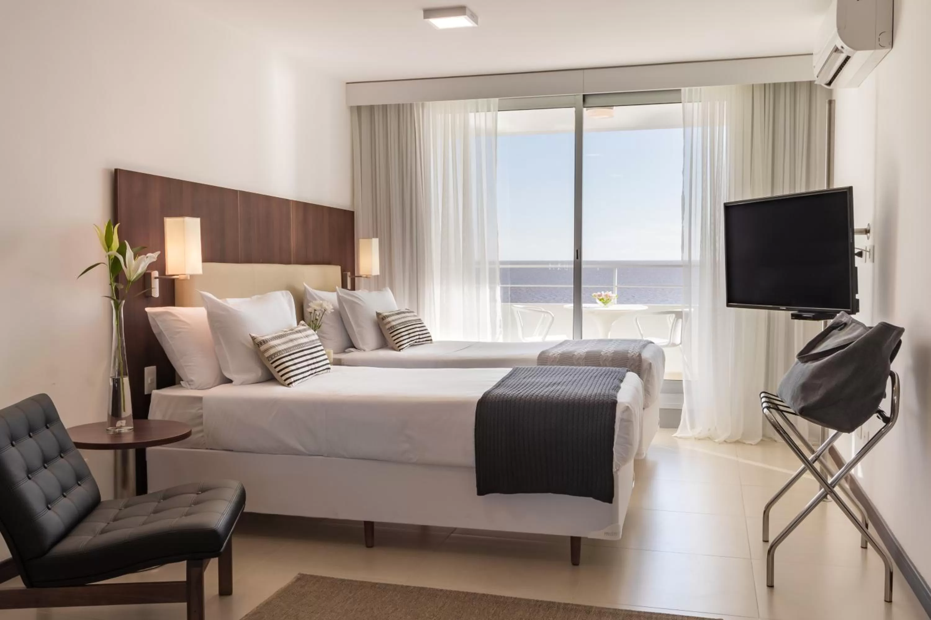 Classic King or Twin River View in Dazzler by Wyndham Colonia