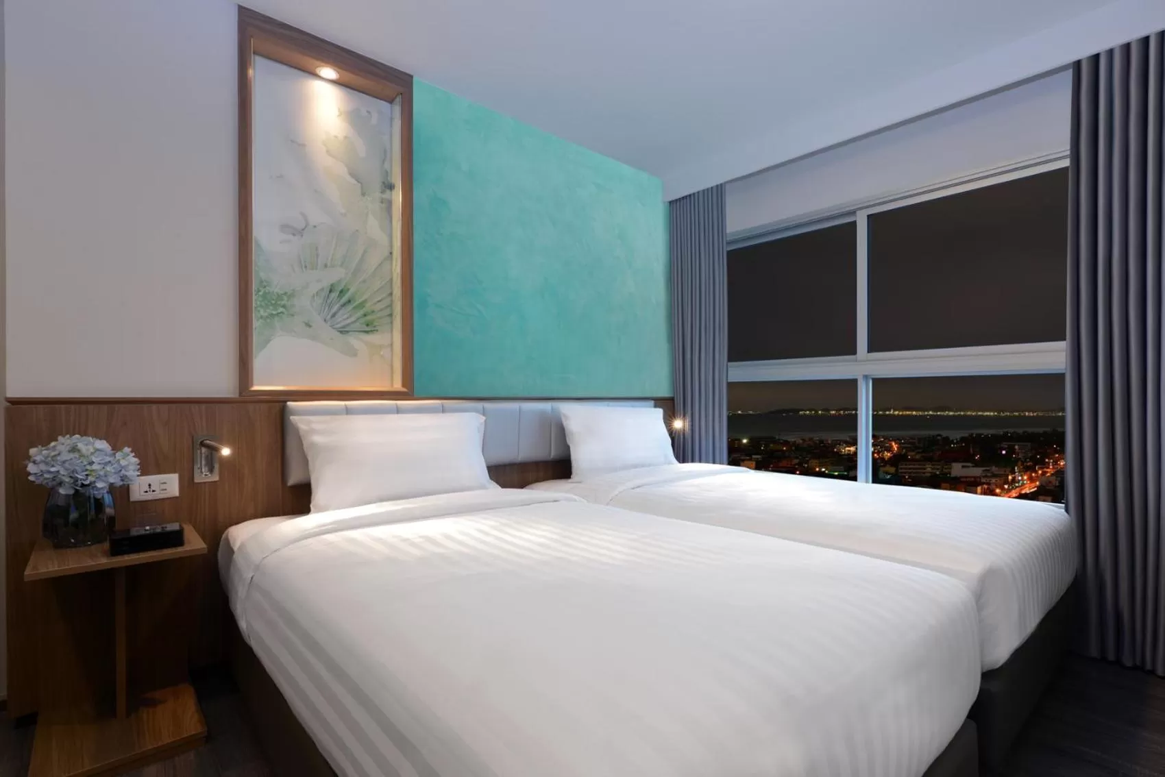 Deluxe Twin in Centre Point Prime Hotel Pattaya