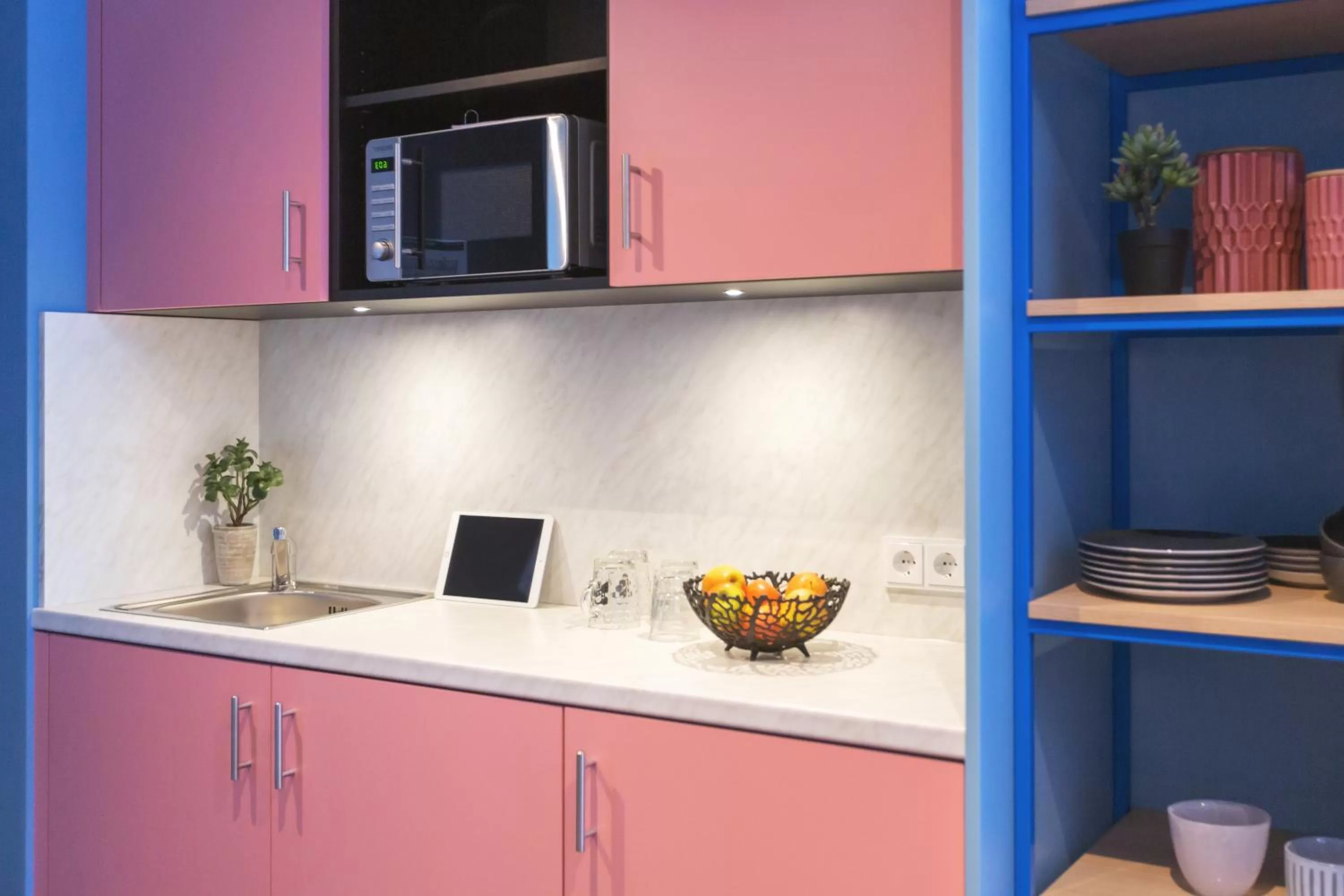 Standard Queen Room - Accessible in Holiday Inn - the niu, Belt Frankfurt Eschborn by IHG