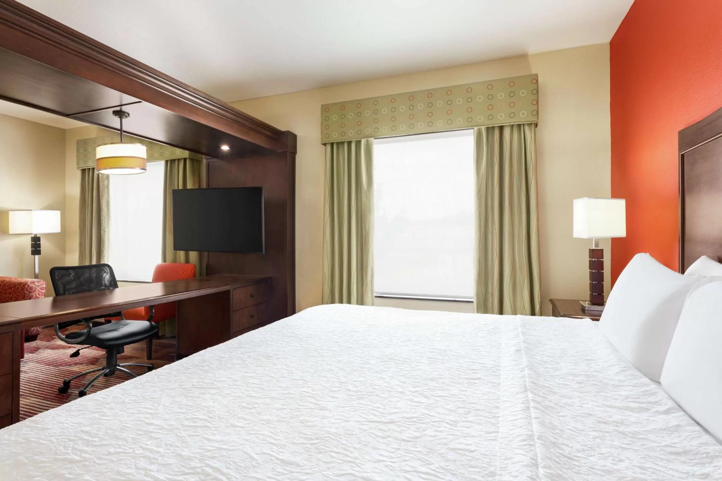 King Studio Suite - Non-Smoking in Hampton Inn Sulphur Springs