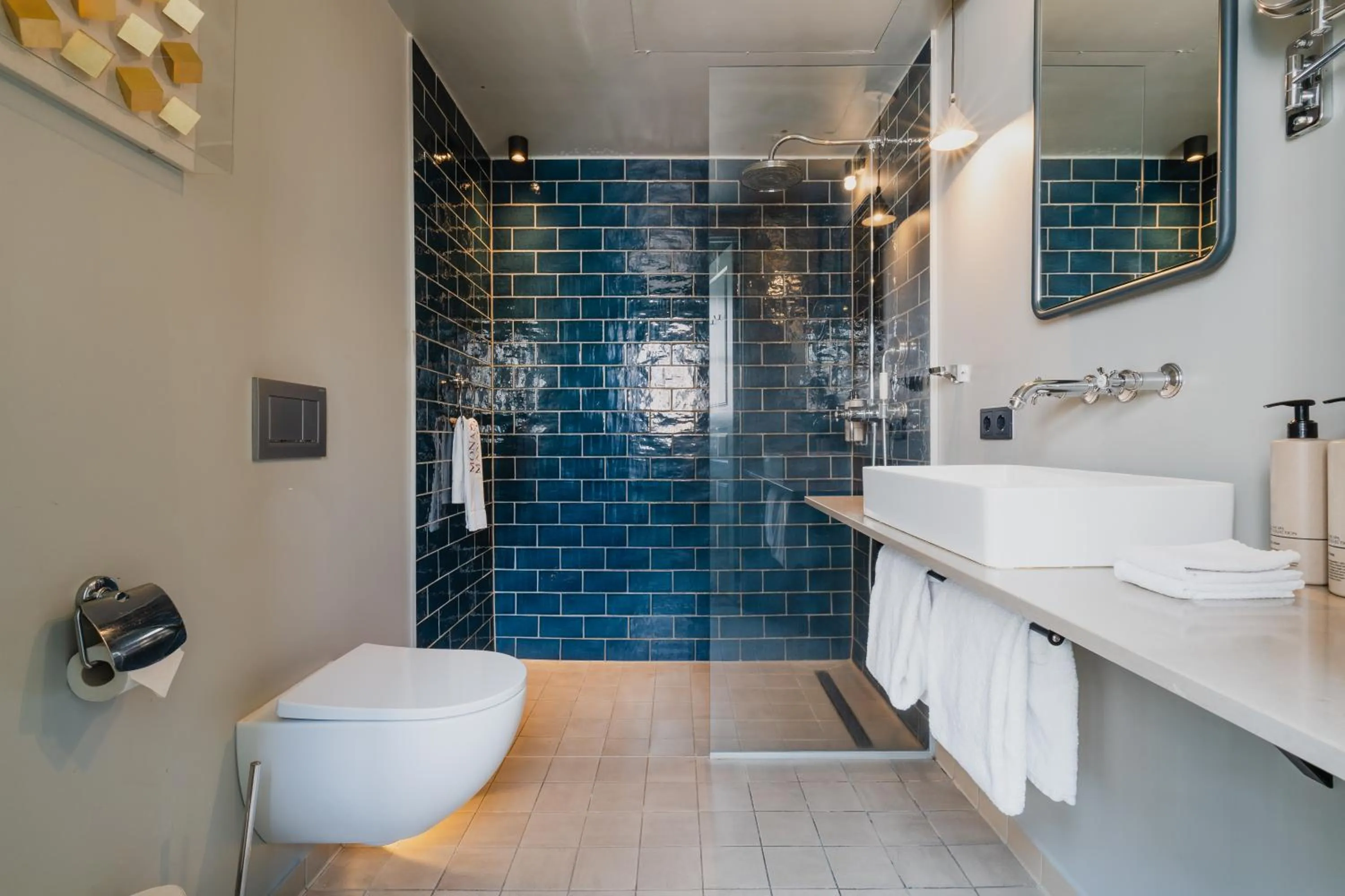 Quadruple Room with Bathroom in Hotel Monastère Maastricht