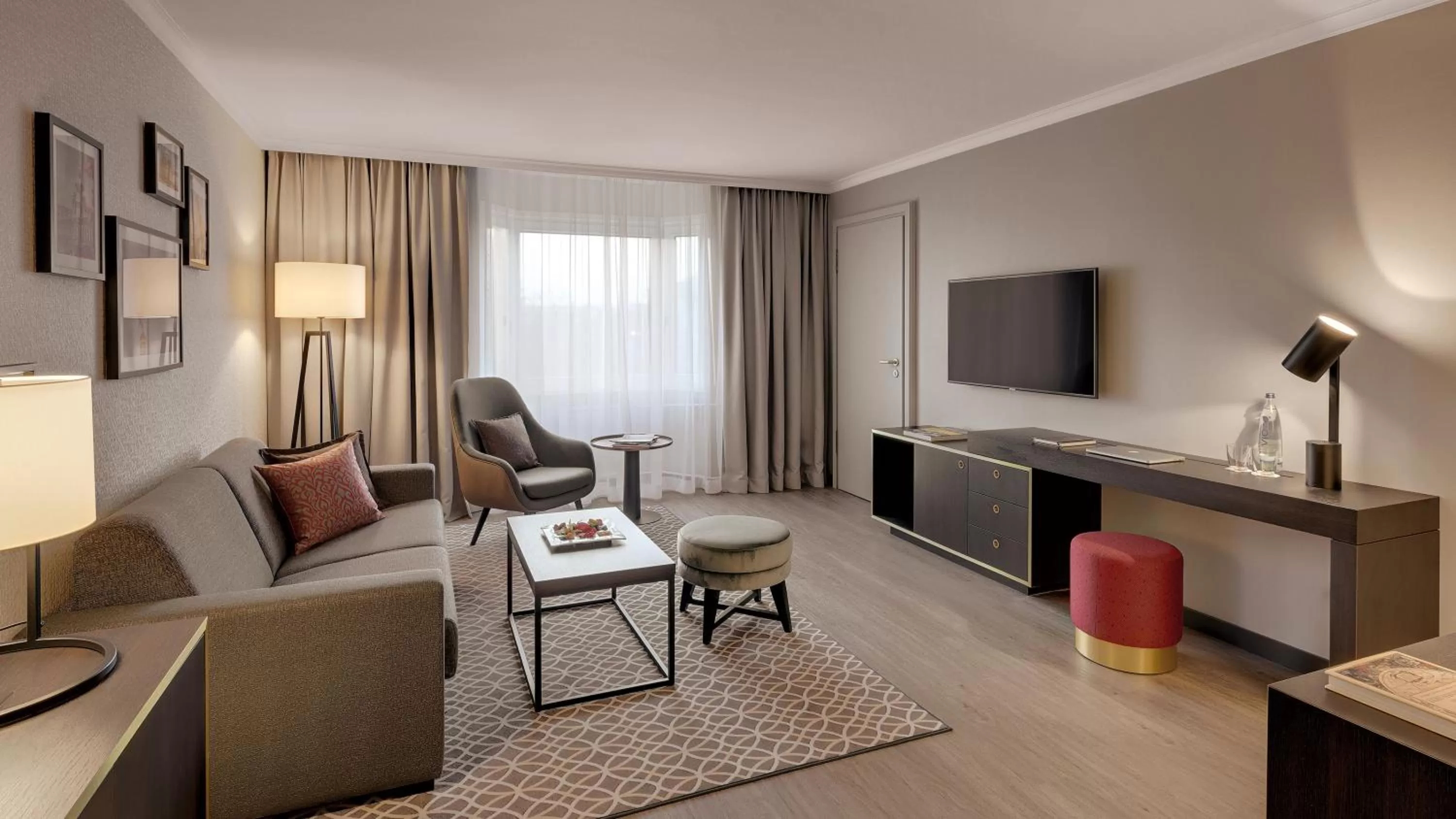 Superior Suite - single occupancy in Bilderberg Bellevue Hotel Dresden