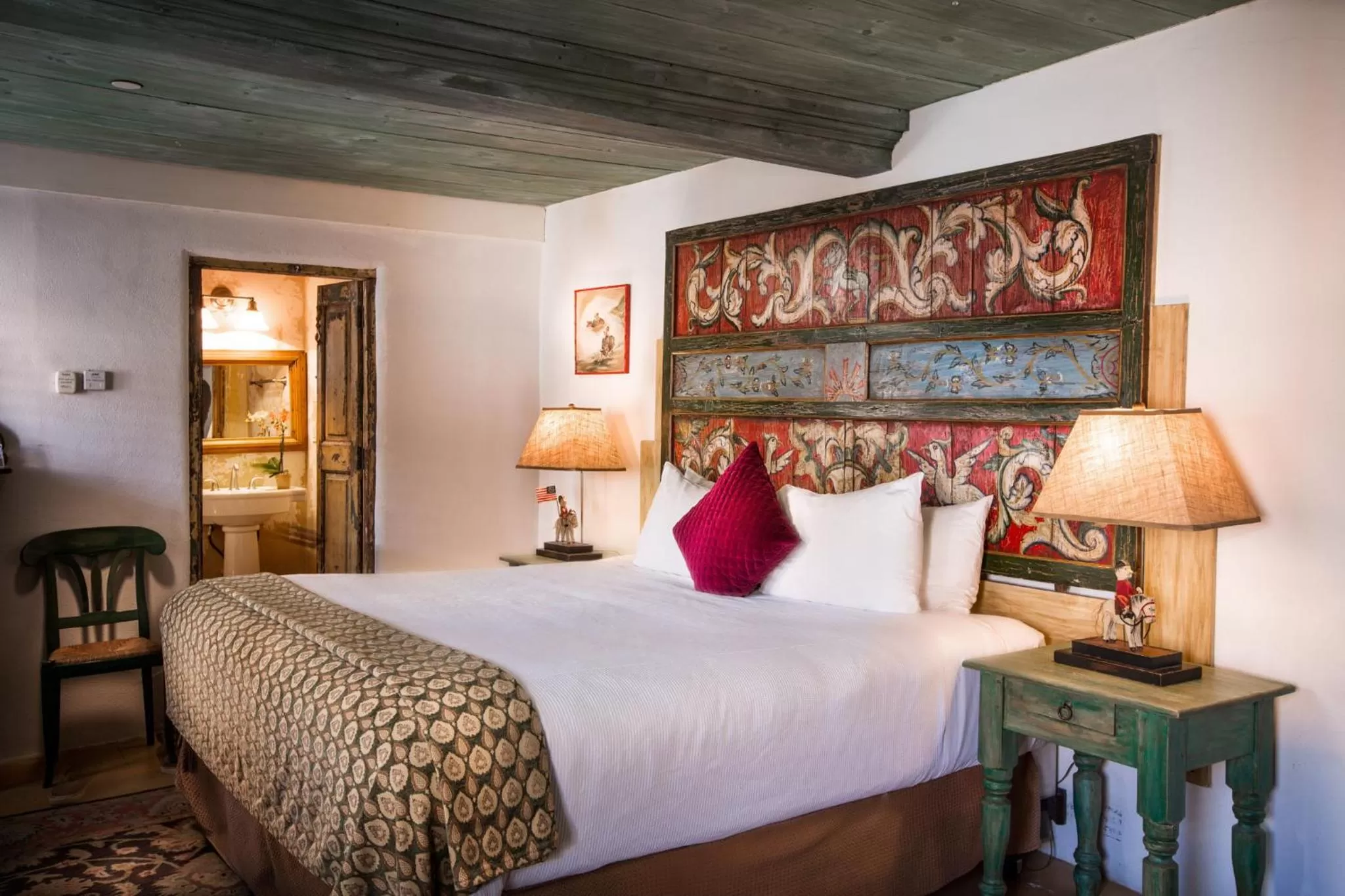 Deluxe Studio with Fireplace in Las Palomas