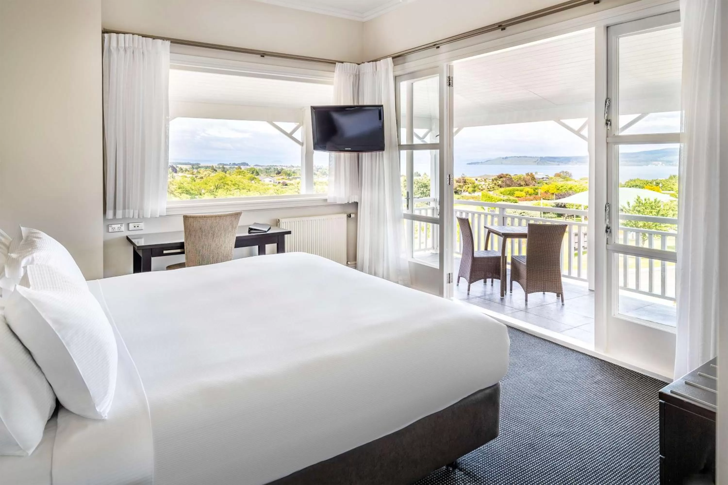 King Room in Hilton Lake Taupo