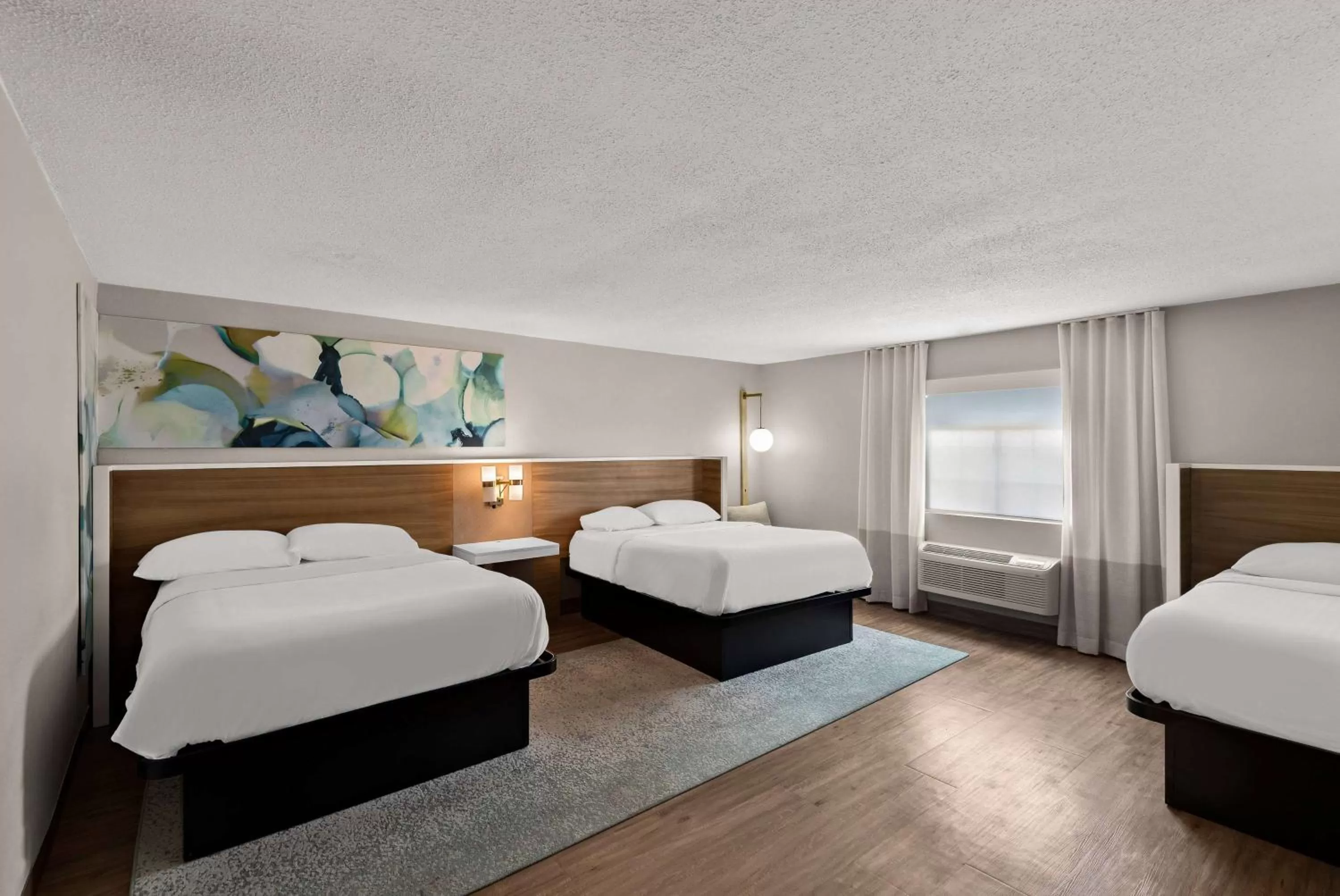 Superior Queen Room - Non-Smoking in Wyndham Garden Ankeny