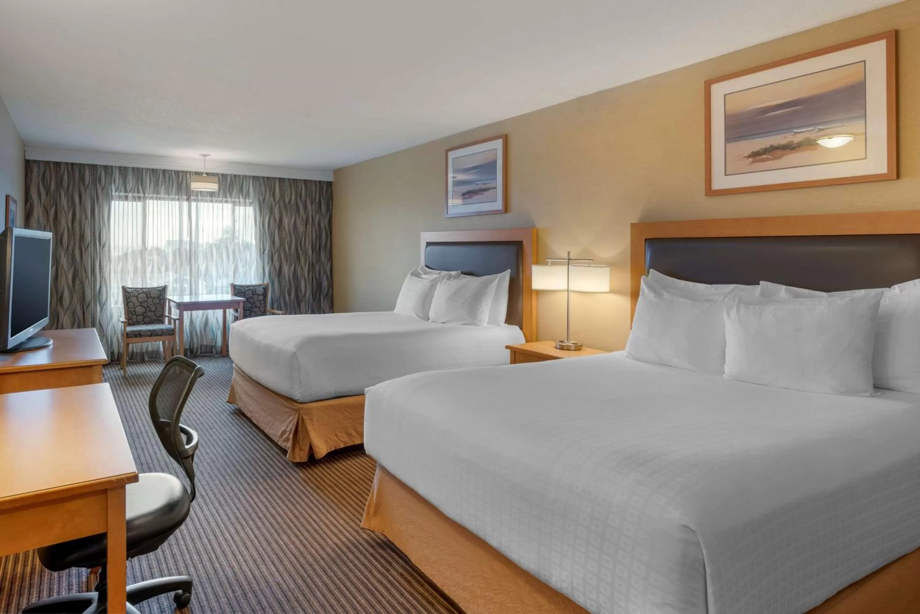 Queen Room with Two Queen Beds - Mountain View in Best Western Plus Ocean View Resort