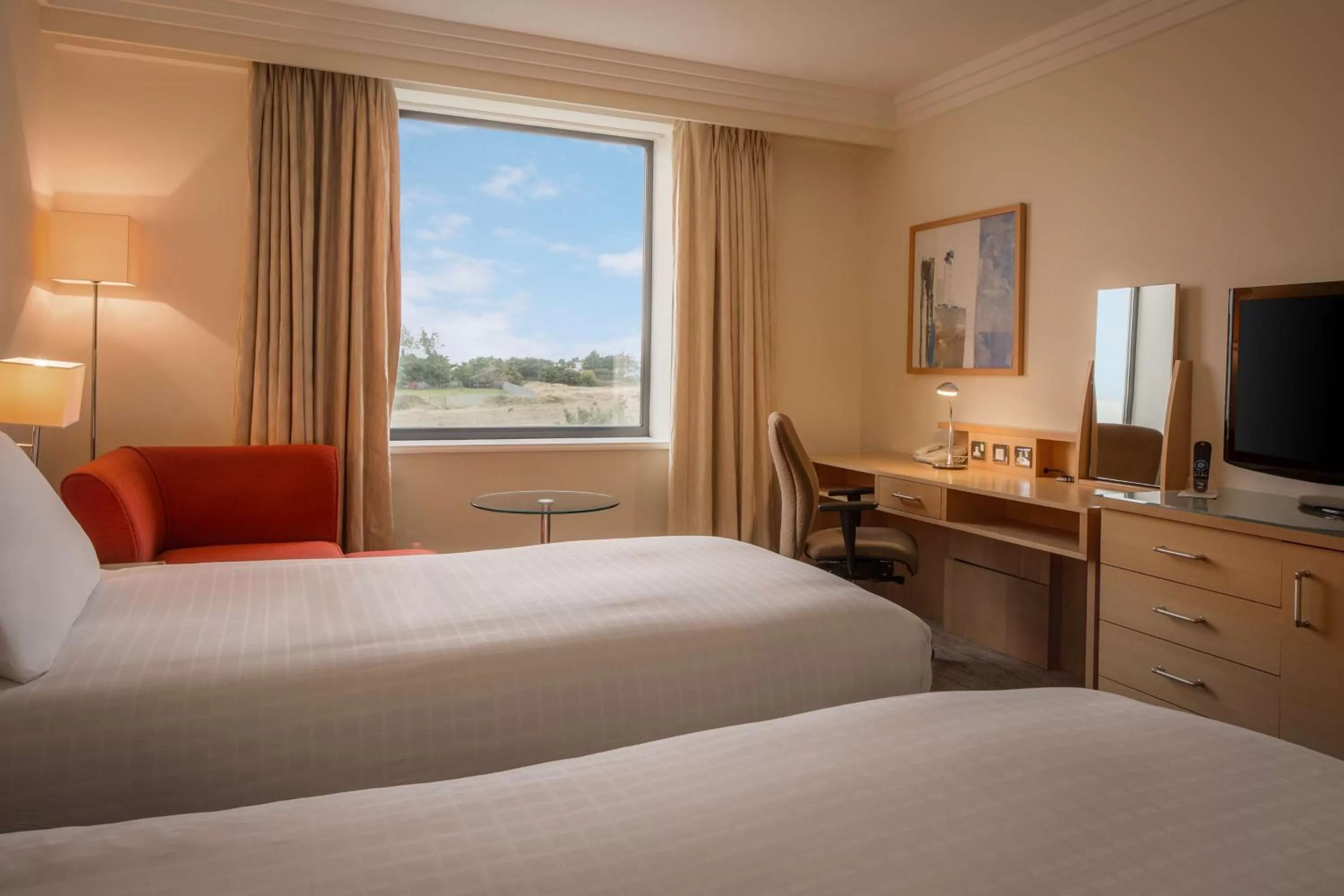 Twin Room in Hilton Dublin Airport