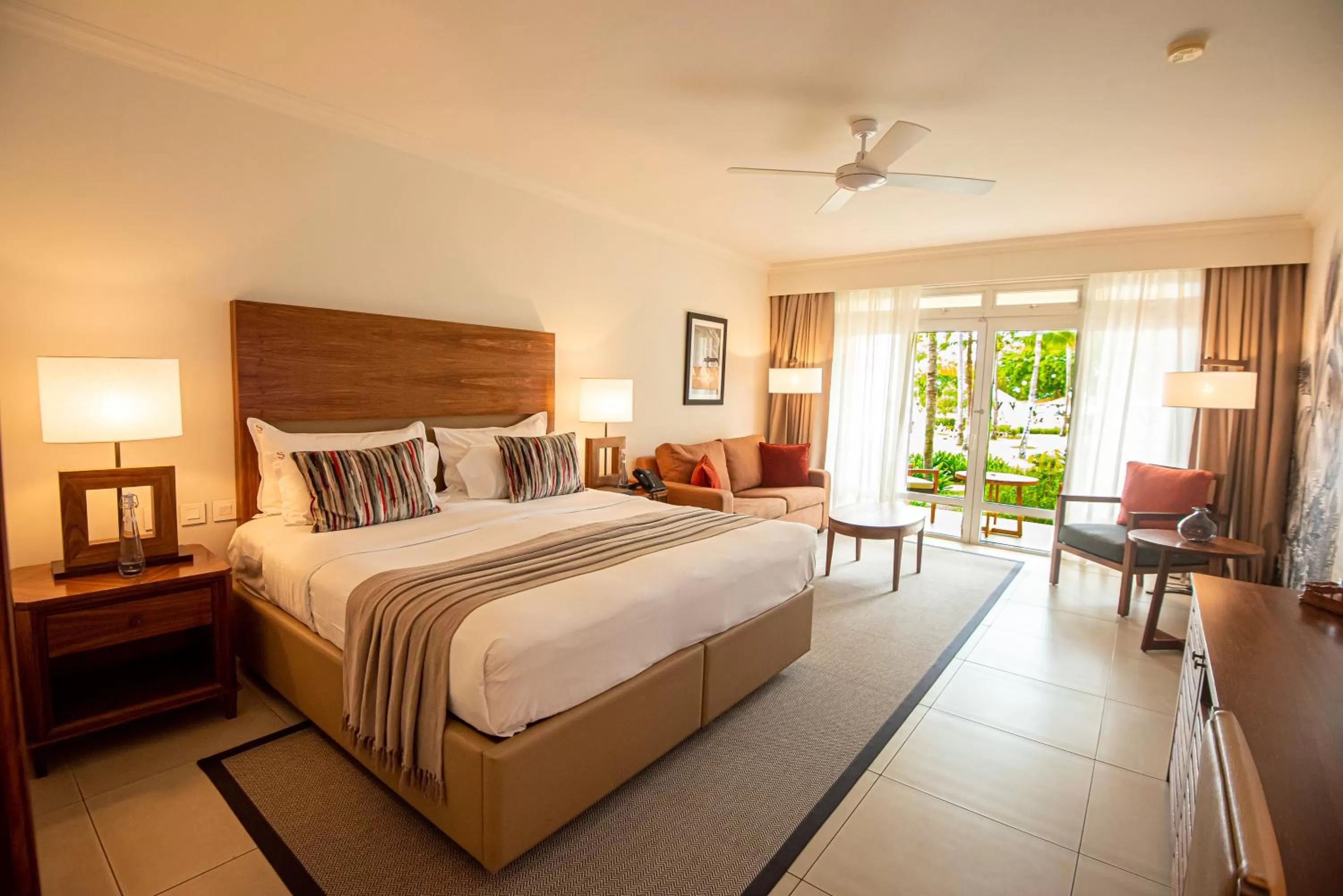 Deluxe Suite in Sands Suites Resort & Spa