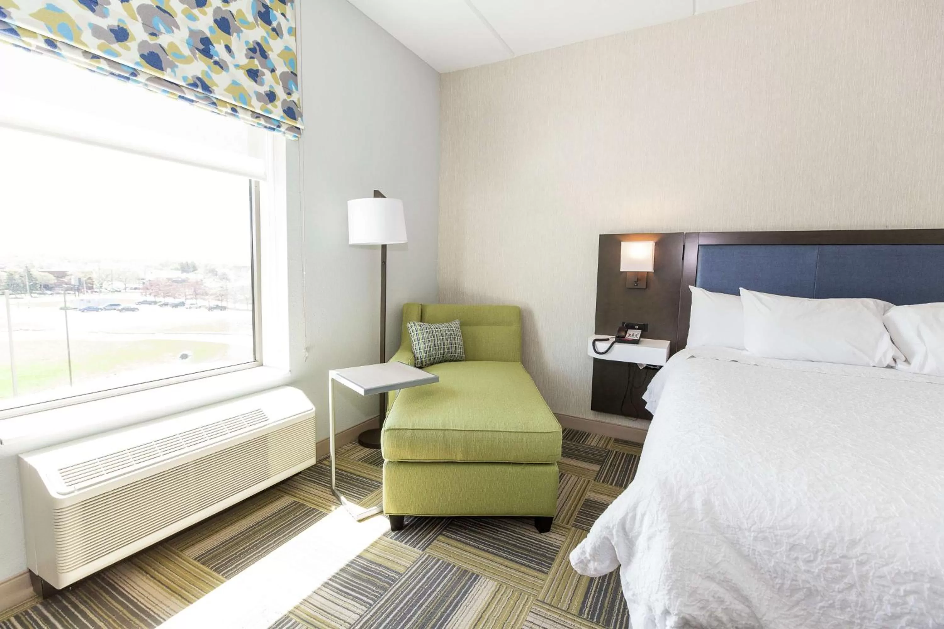 King Room - Non-Smoking in Hampton Inn & Suites Syracuse North Airport Area