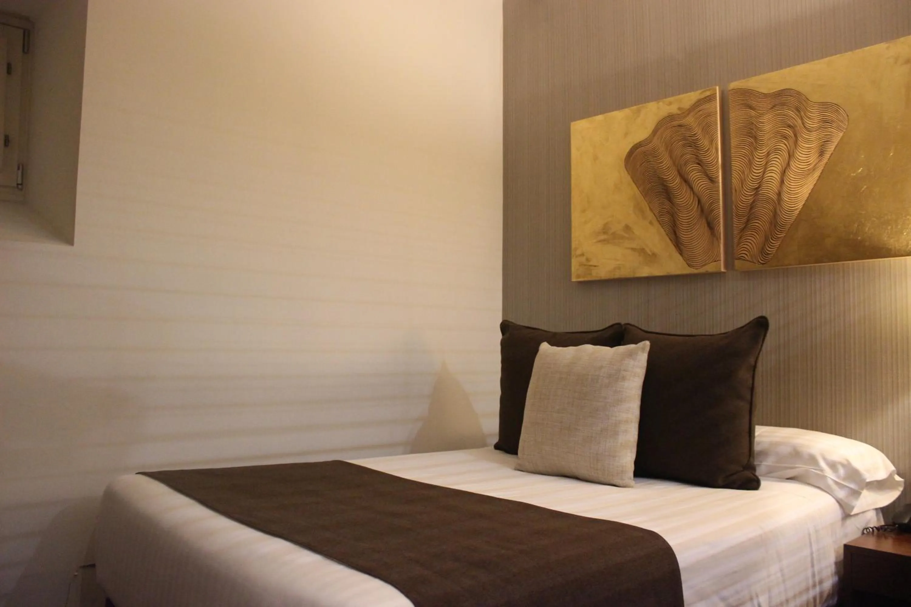 Single Room - single occupancy in Carris Casa de la Troya