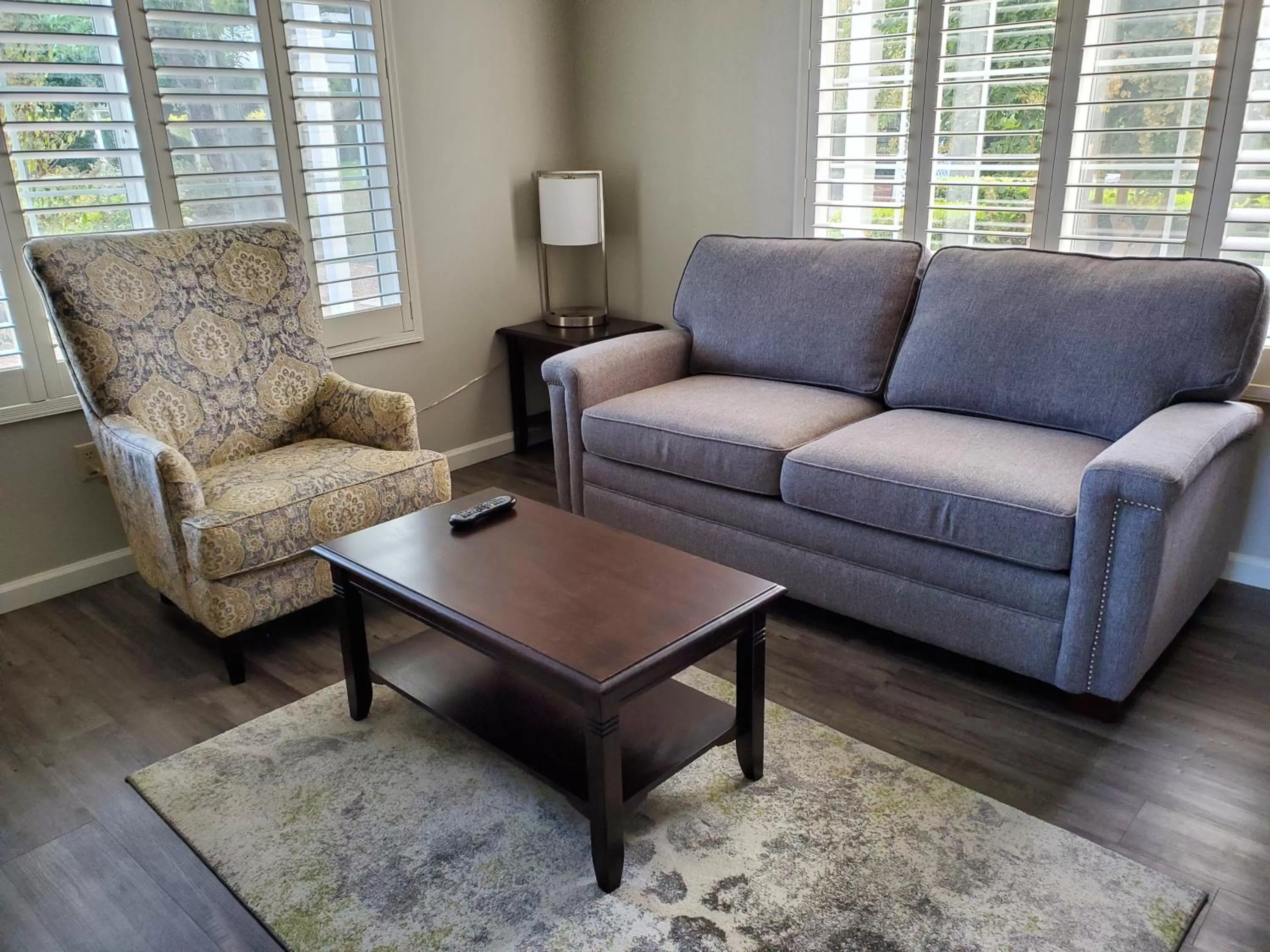 Executive Suite in Geyserville Inn