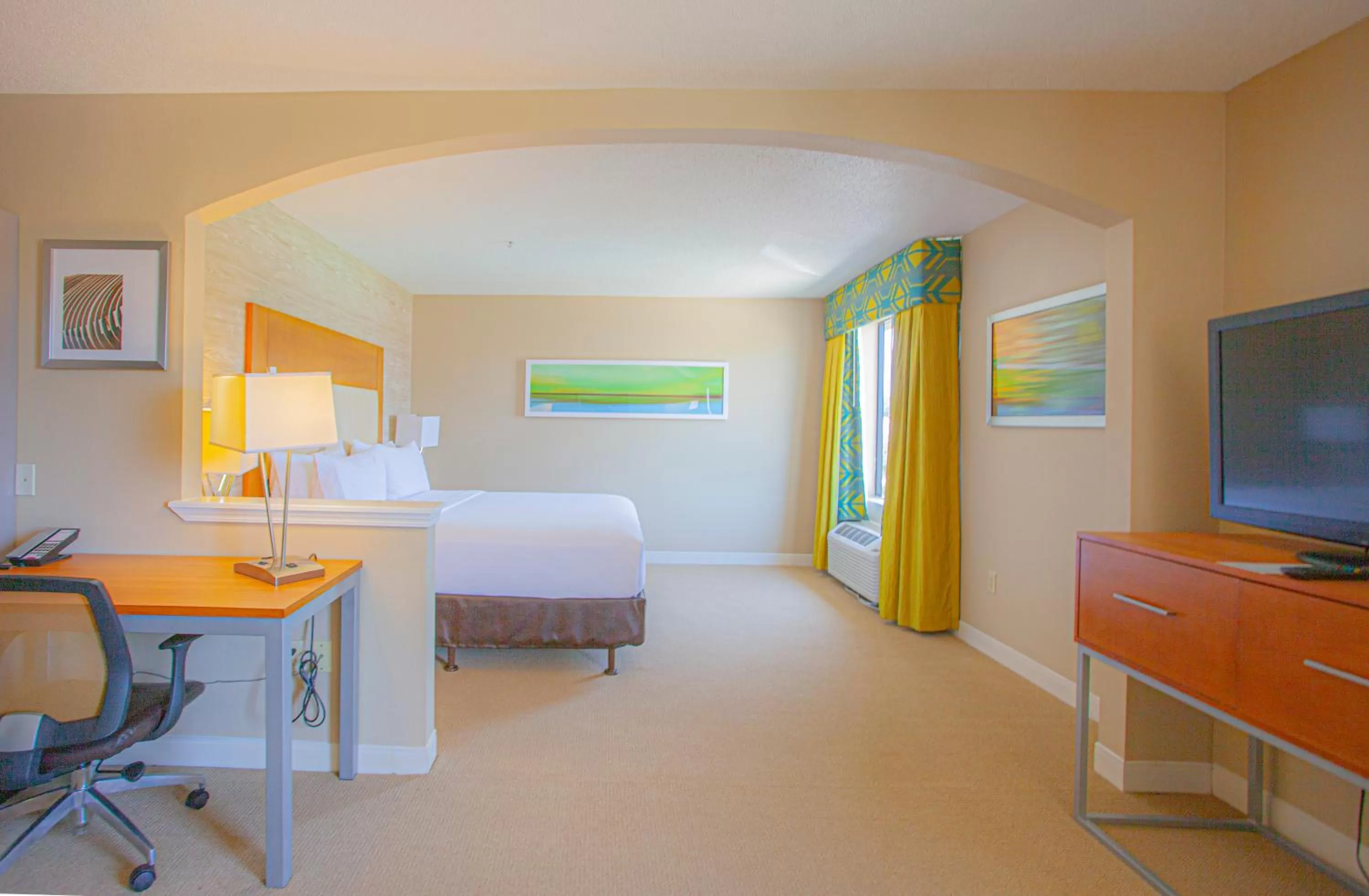 Suite - Mobility Access/Hearing Accessible in Holiday Inn & Suites Spring - The Woodlands