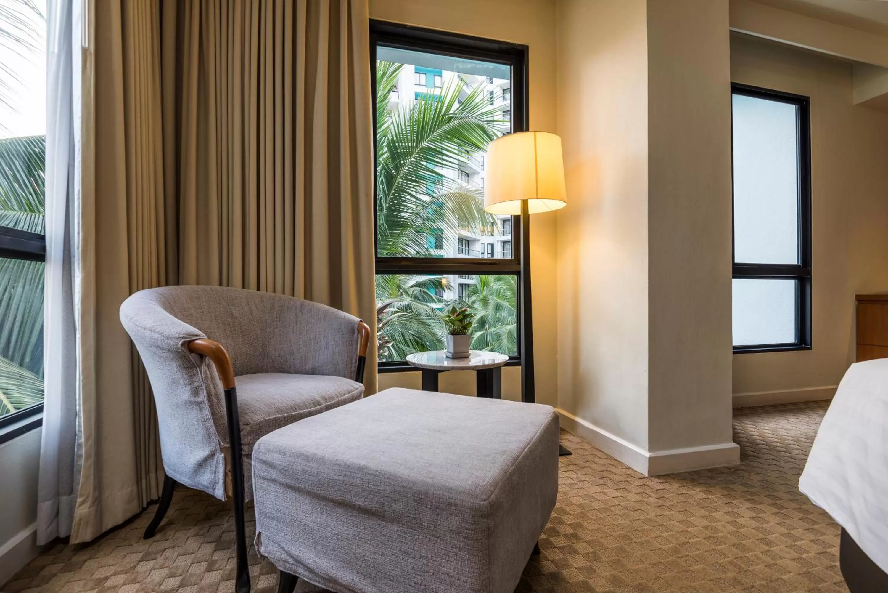 Deluxe Studio King in Chatrium Sathon Bangkok