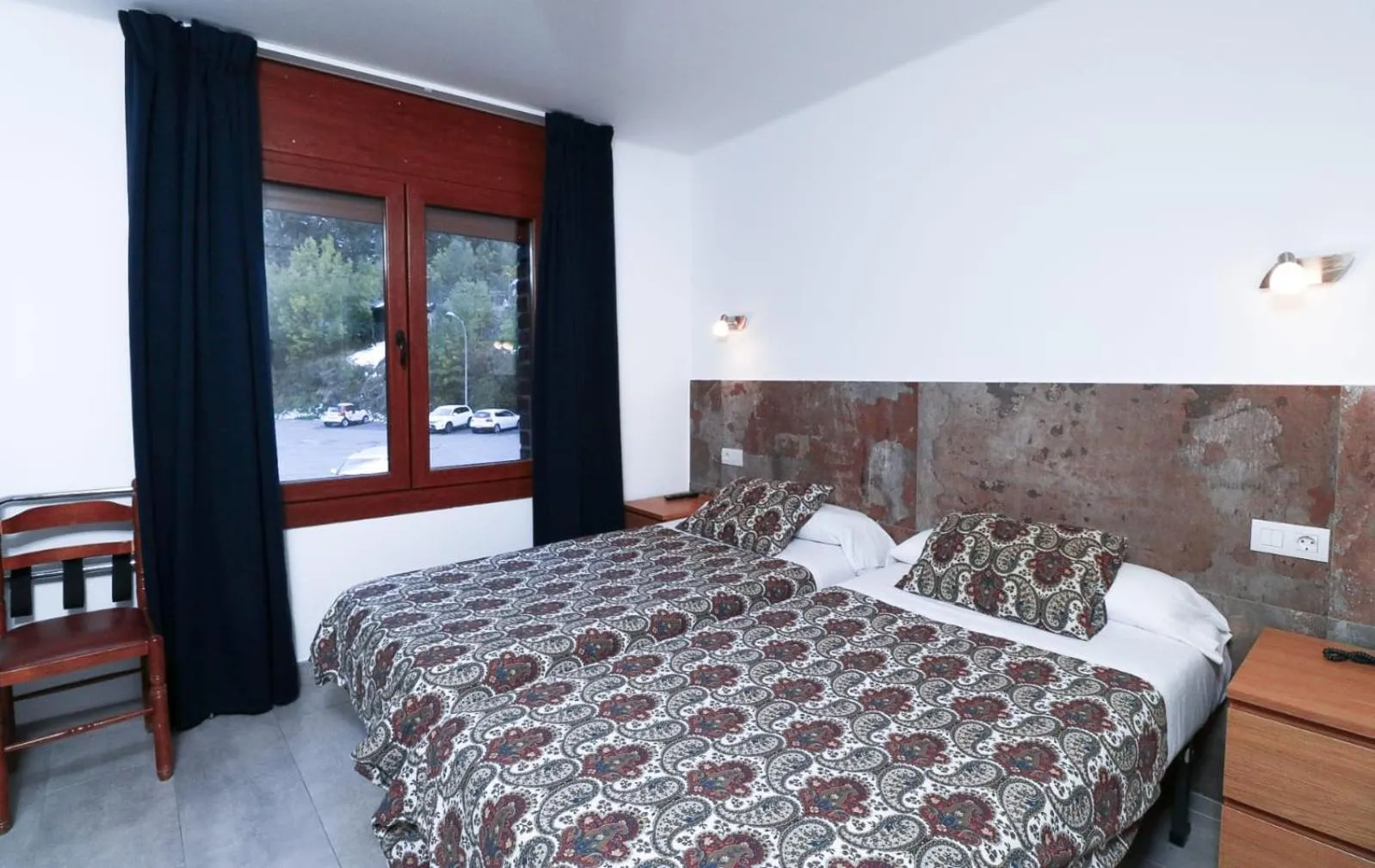 Double or Twin Room in Hotel Comapedrosa
