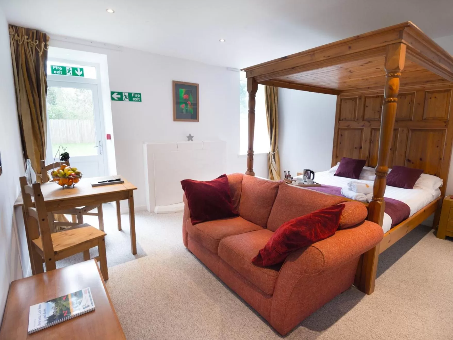 Superior Queen Room in Drumdevan Country House, Inverness