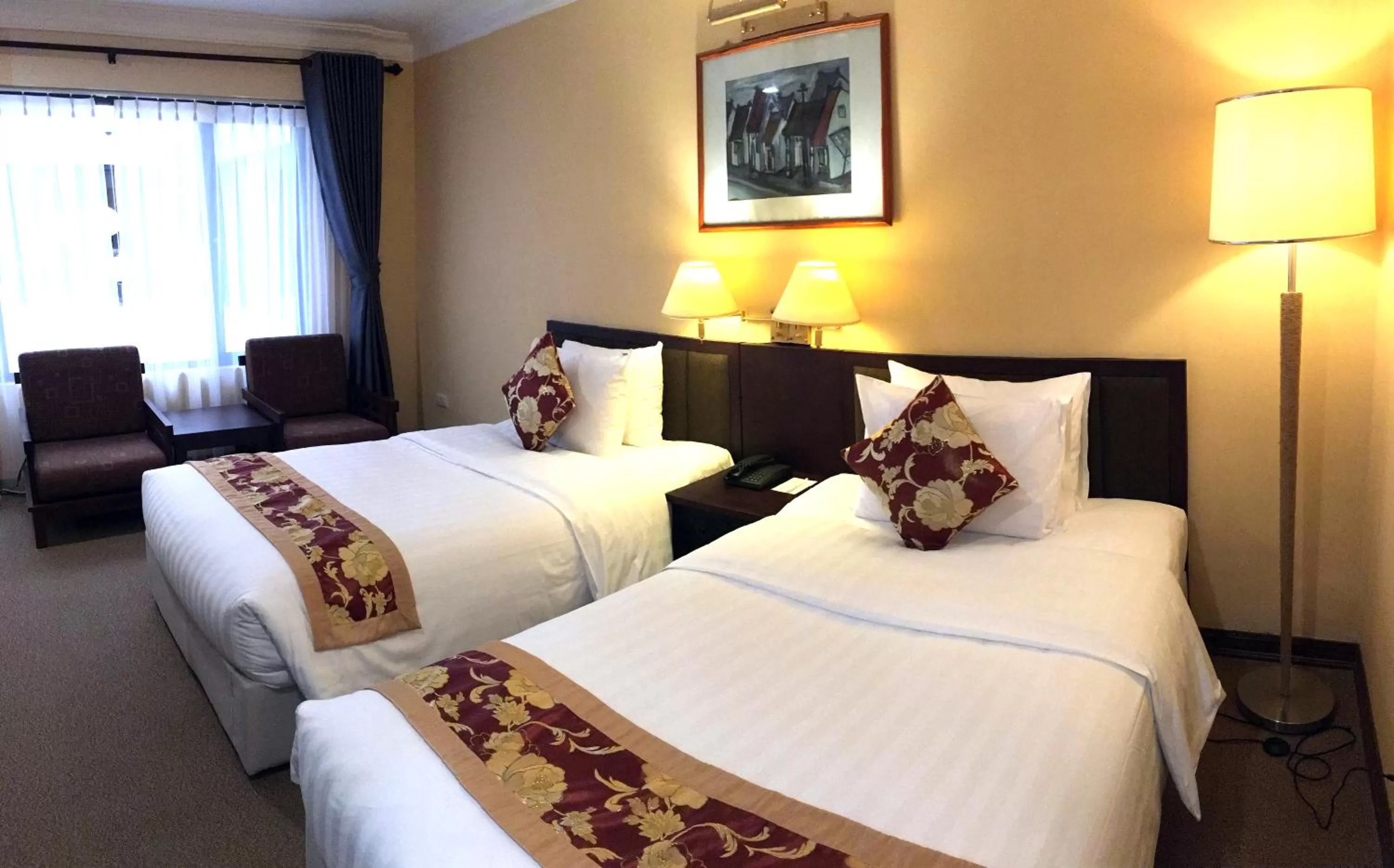 Deluxe Double or Twin Room in Mon Regency Hotel