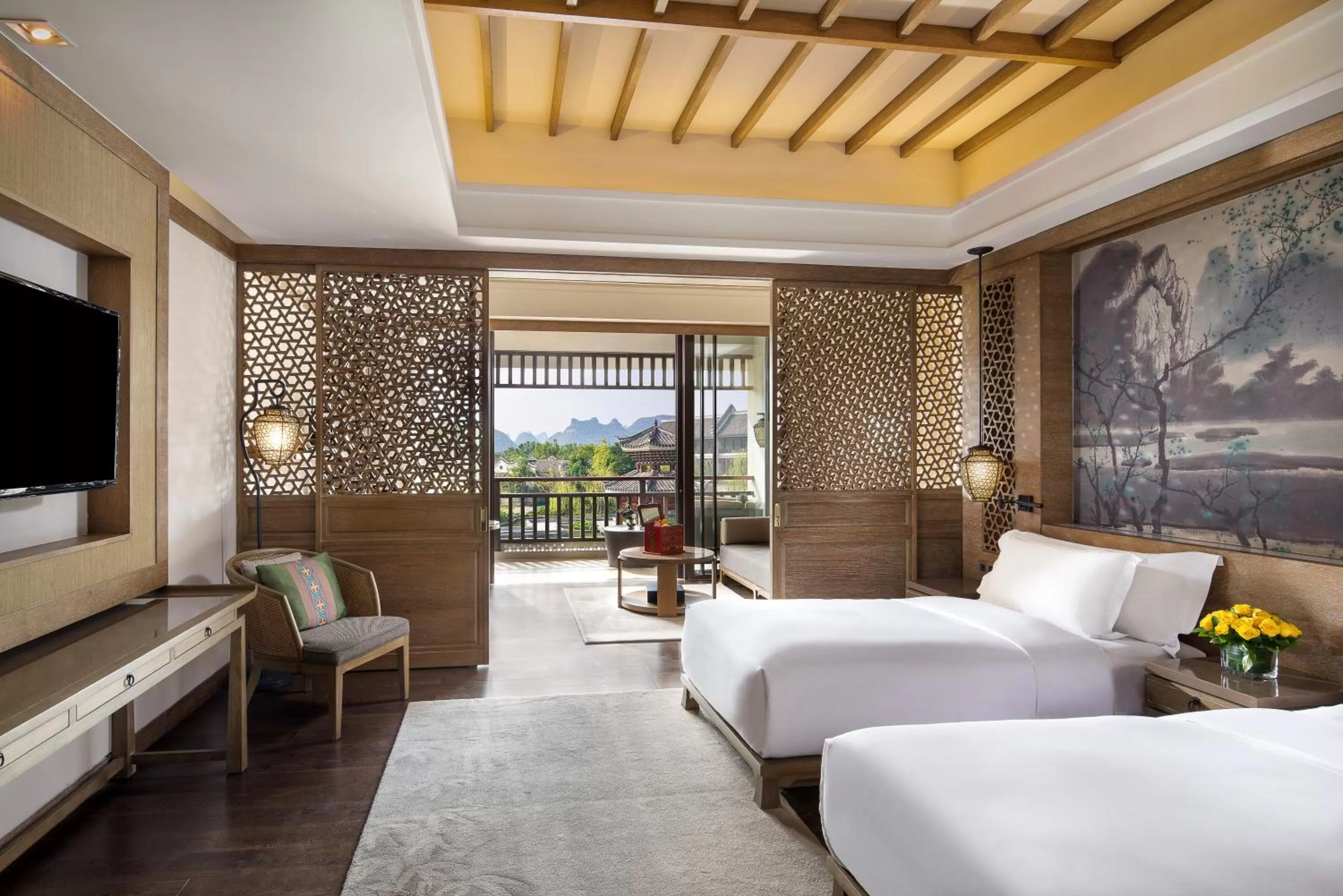 Pagoda Lake Twin Suite in Banyan Tree Yangshuo