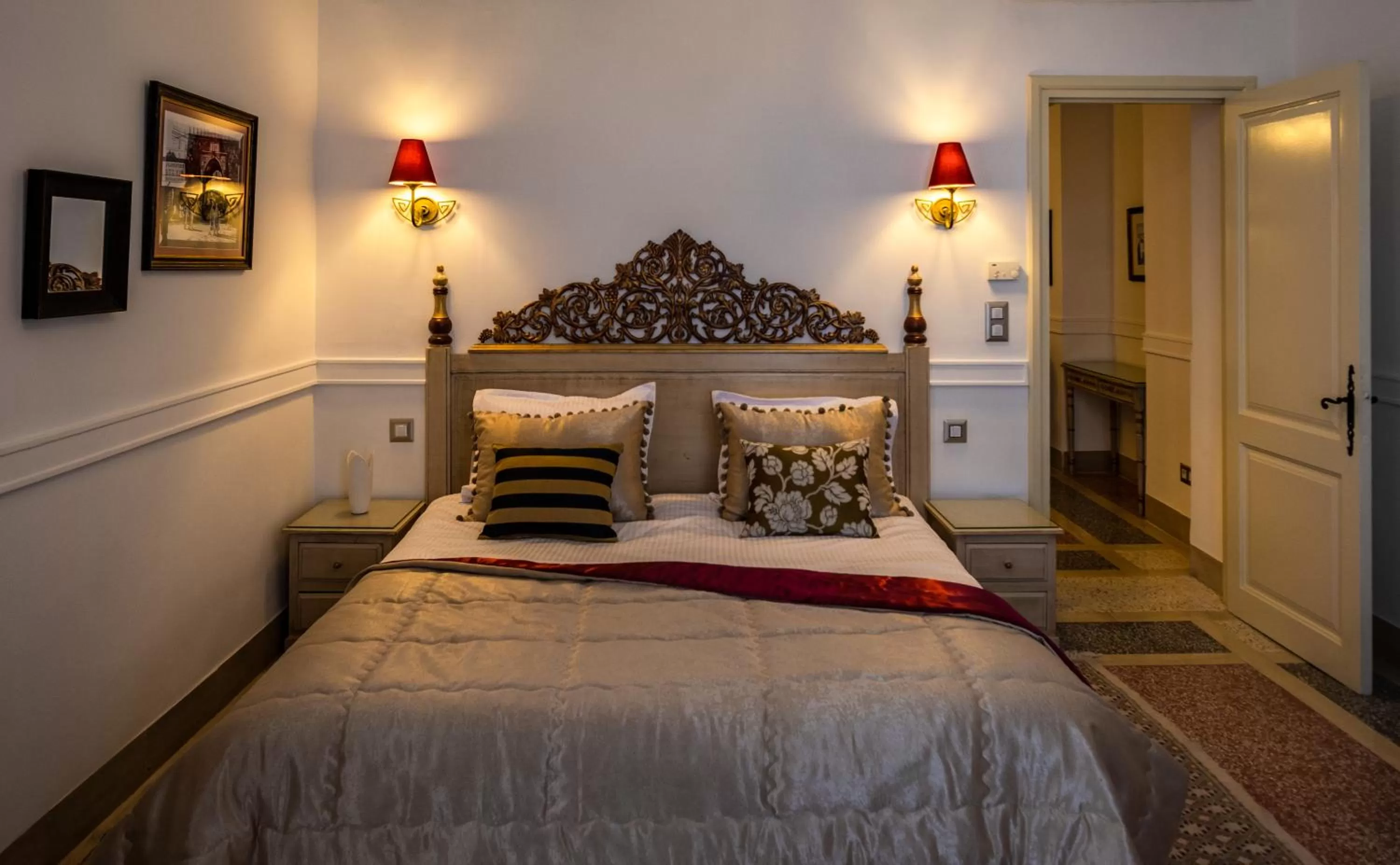 Standard Single Room in Majestic Hotel