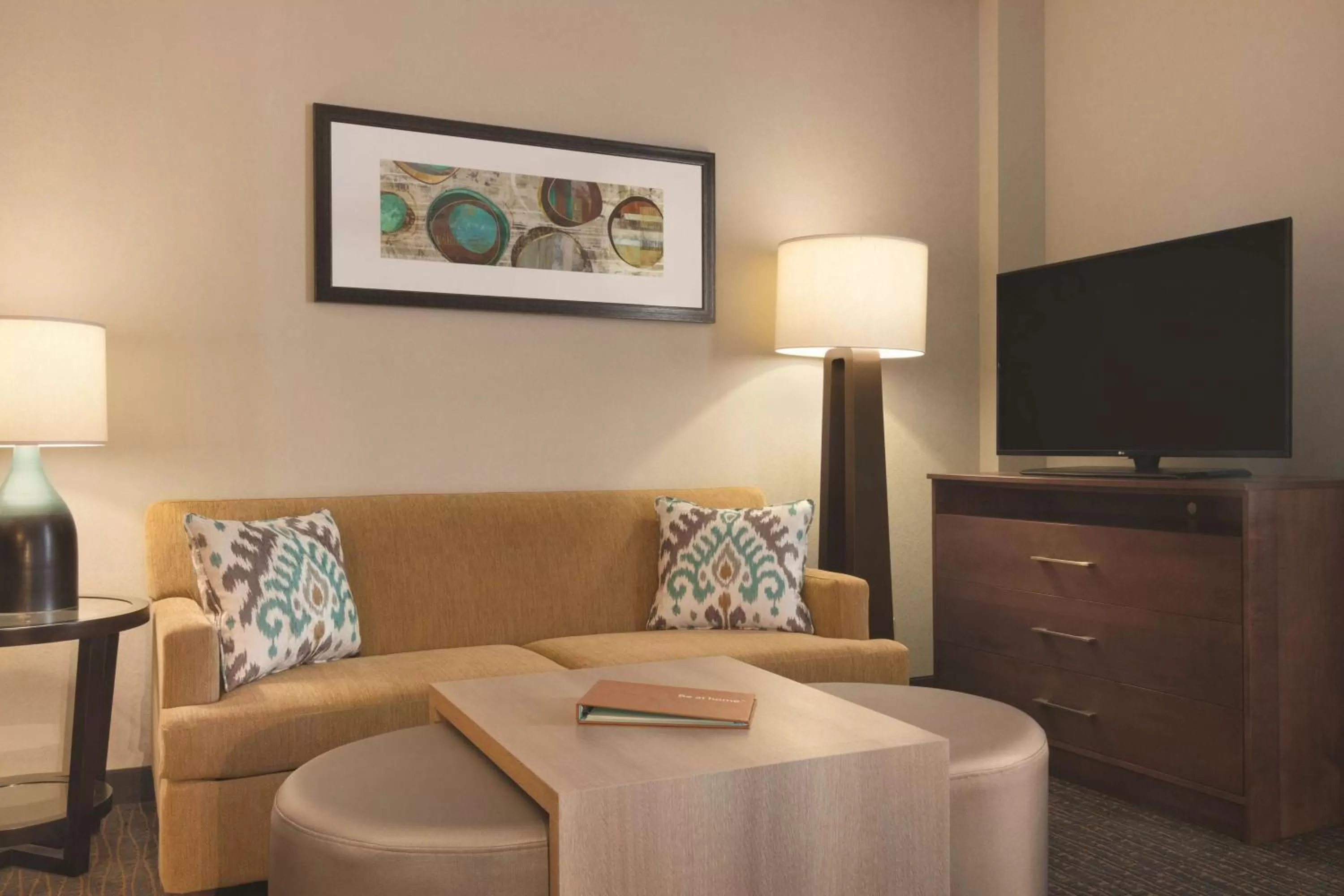 King Studio Suite - Non-Smoking in Homewood Suites by Hilton Calgary Downtown