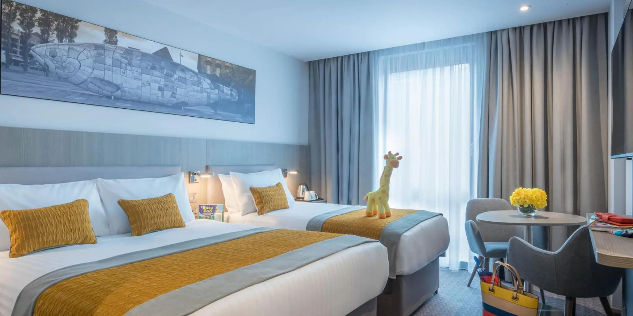 Deluxe Double and Single Room in Maldron Hotel Parnell Square Dublin City