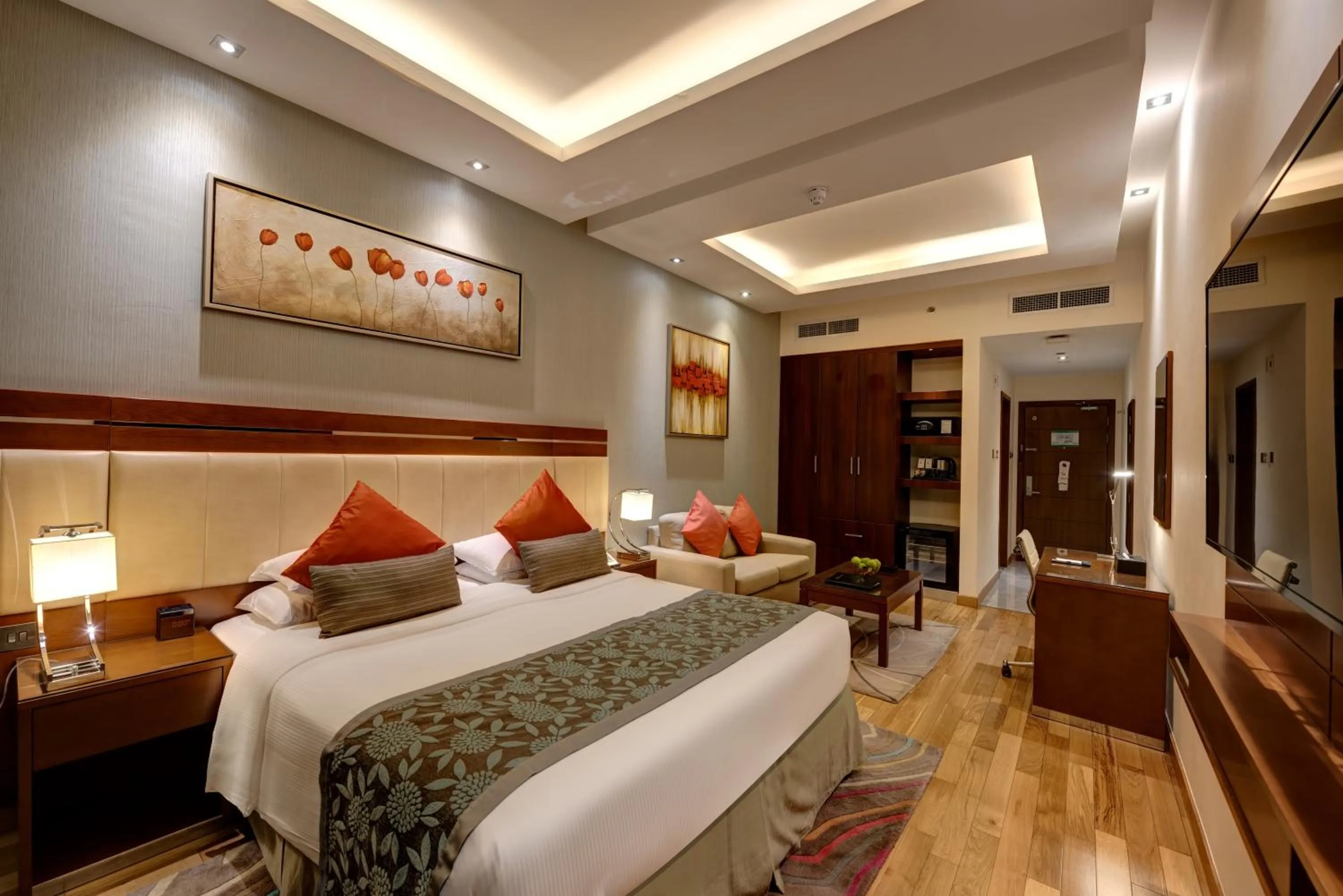 Deluxe King Room - Late check-out 2 pm in Rose Park Hotel - Al Barsha, Opposite Metro Station