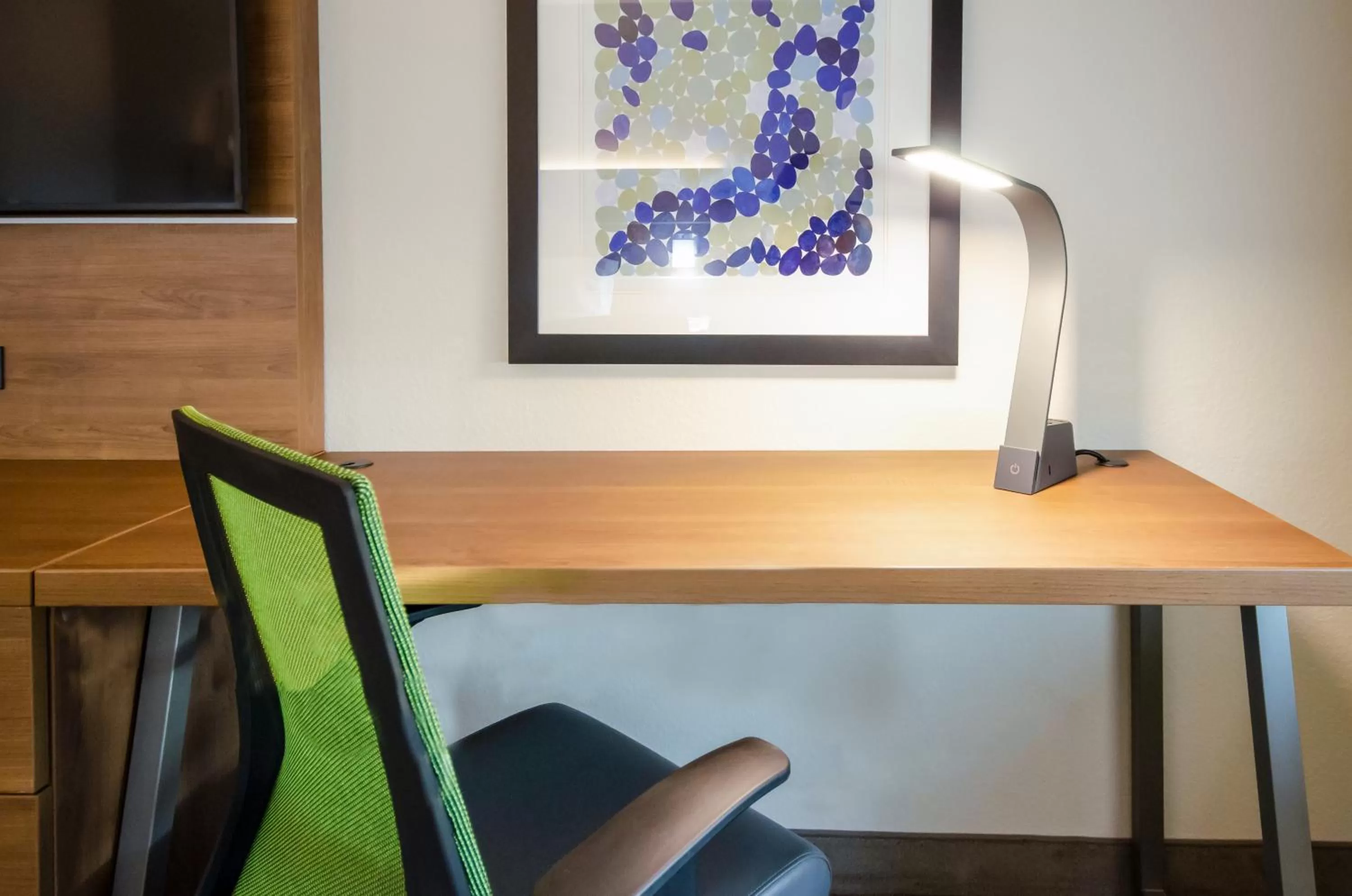 Standard Family Room in Holiday Inn Express & Suites Taylor by IHG