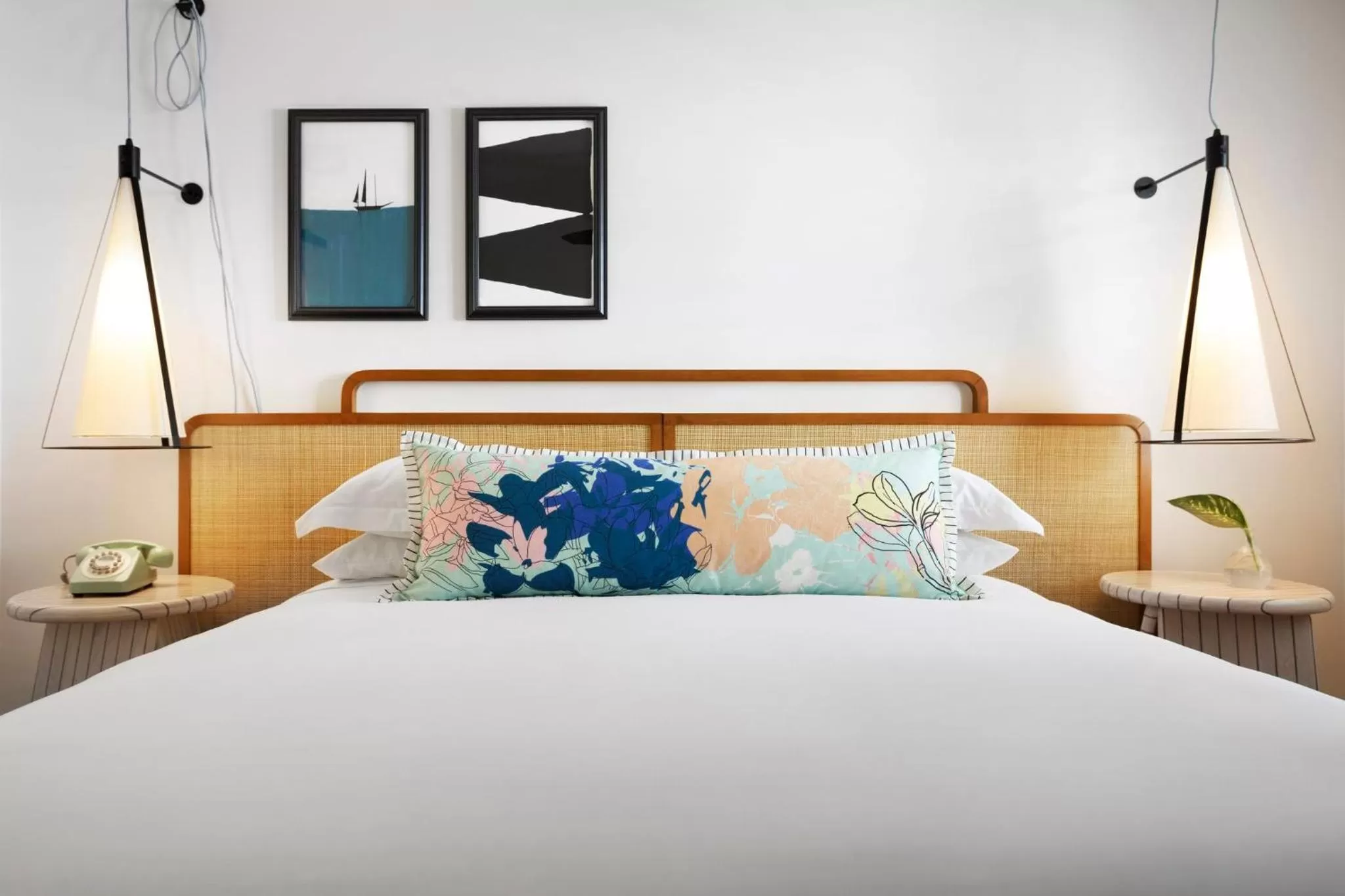 Thimble Queen Room   in Lighthouse Hotel - Key West Historic Inns