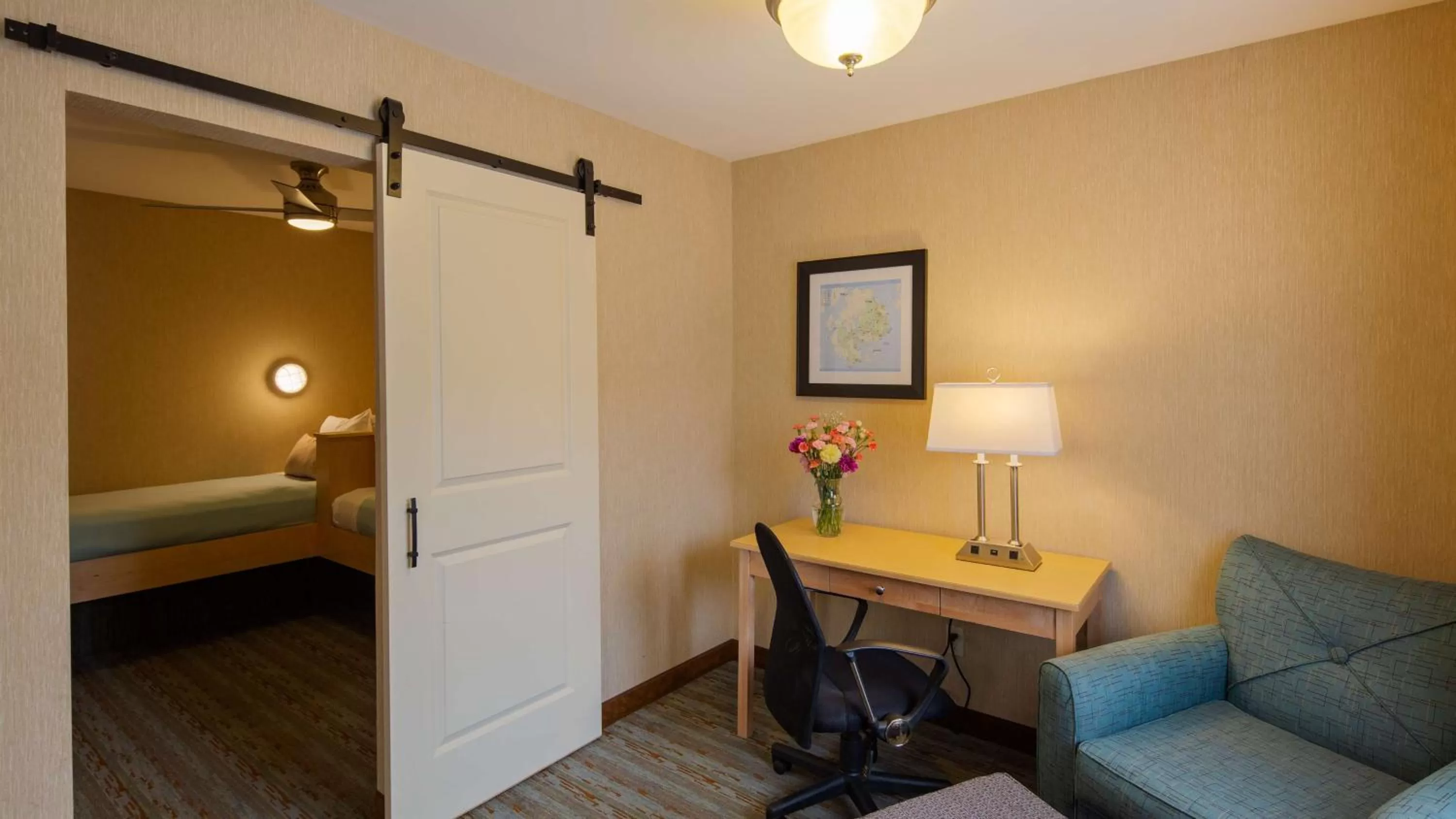 Two bedroom Suite with 1 King bed and 2 Single beds – Non Smoking in Best Western Acadia Park Inn