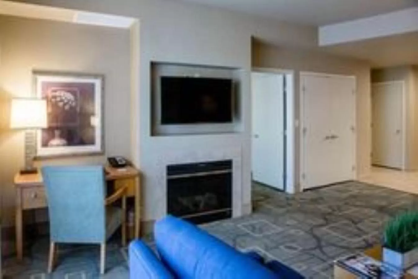 Executive One-Bedroom King Suite with Sofa Bed - City View in The Platinum Hotel