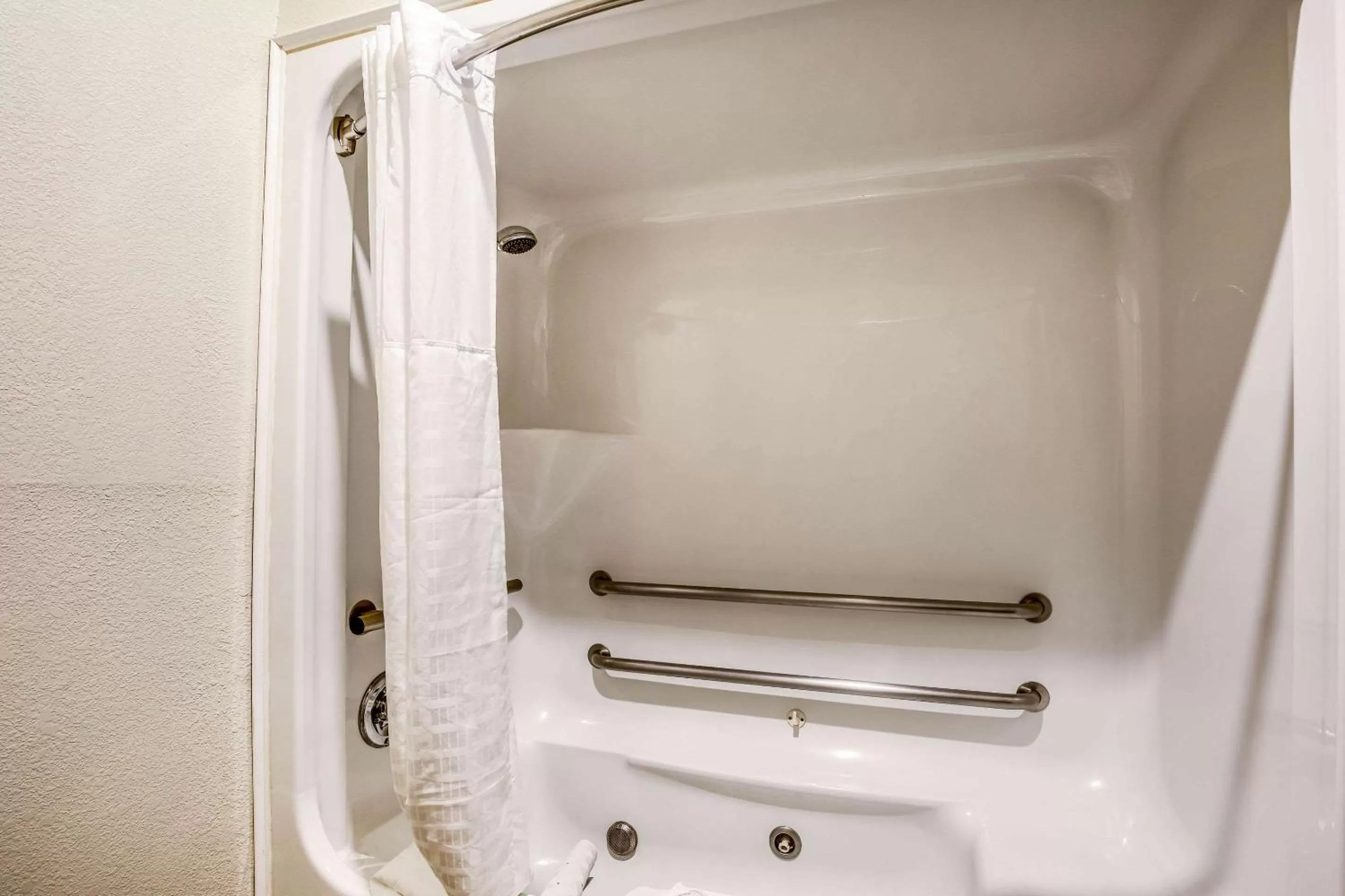 Quality Inn & Suites Seabrook- NASA- Kemah