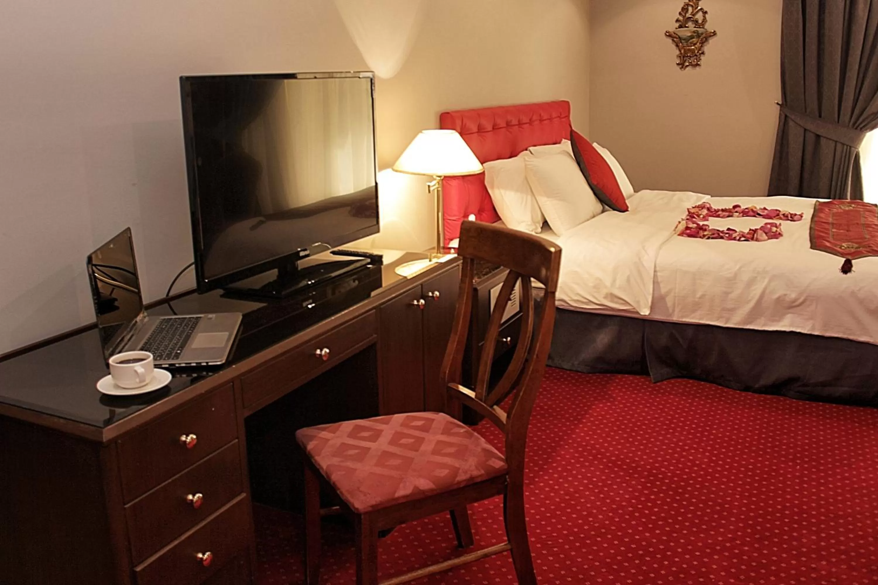 Double Room with Sea View in Carlton Tower Hotel Kuwait