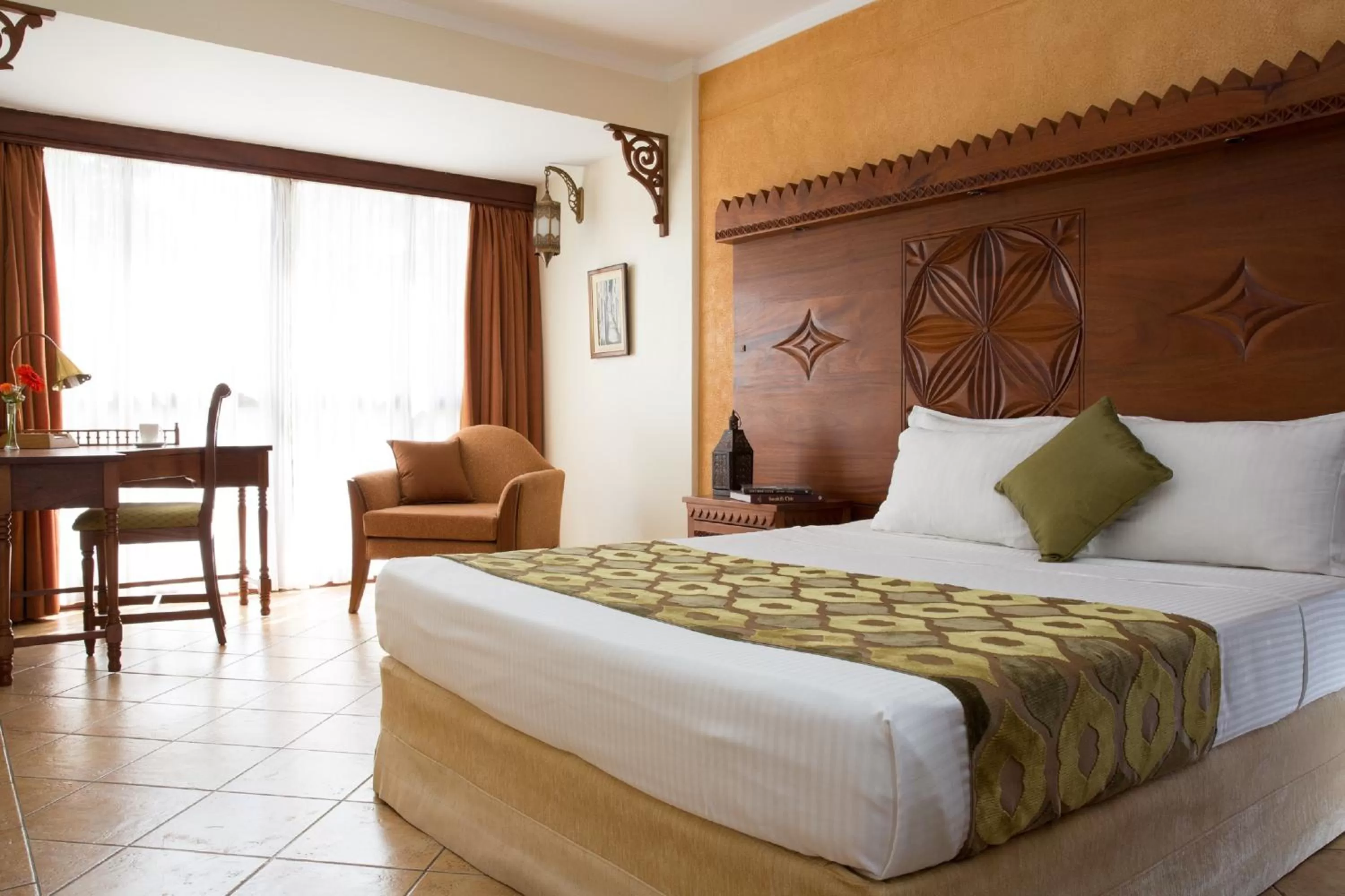 Superior Room in The Heron By Sarovar Portico India