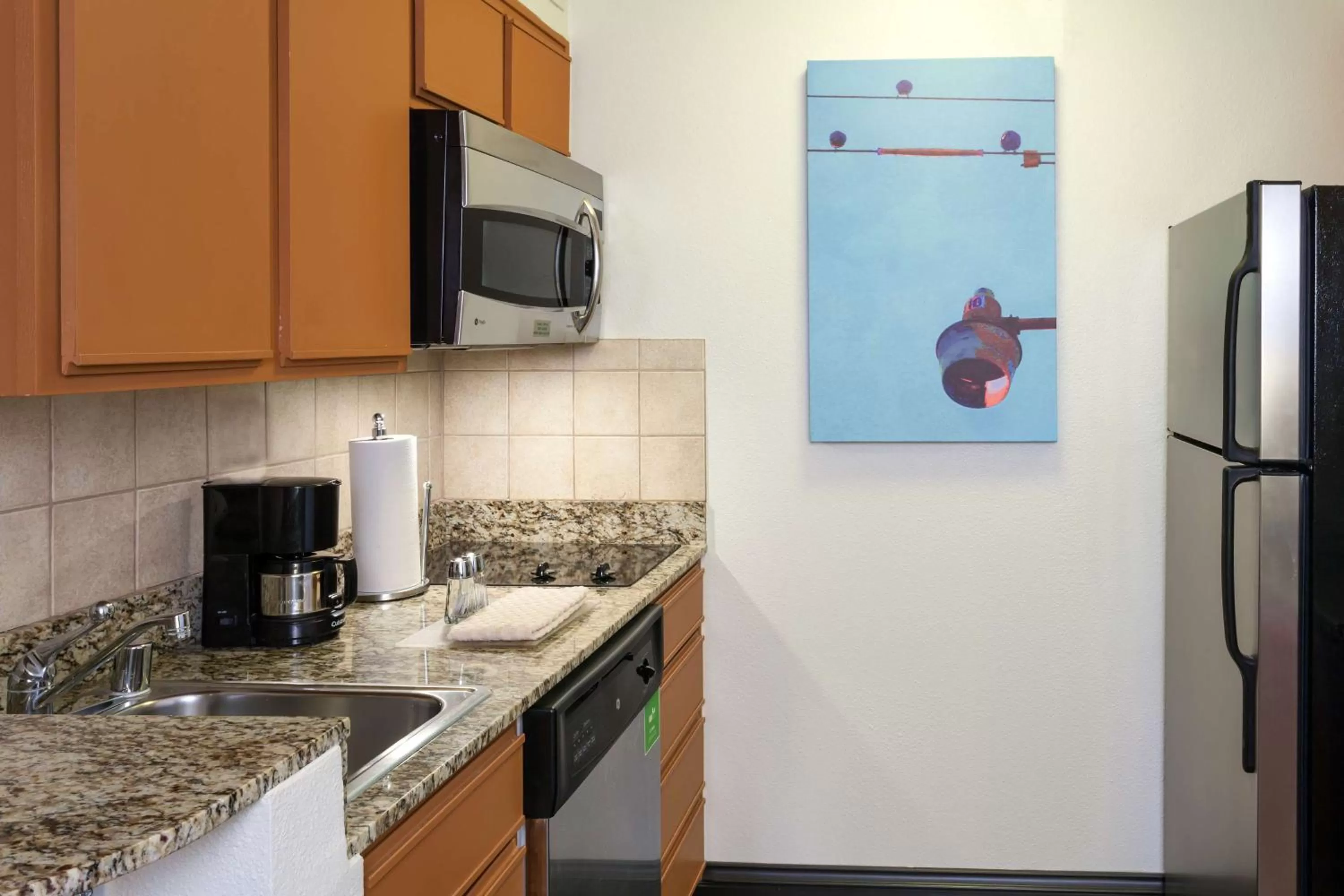 Studio with Two Double Beds and Accessible Tub - Disability Access in Hyatt House Houston Galleria