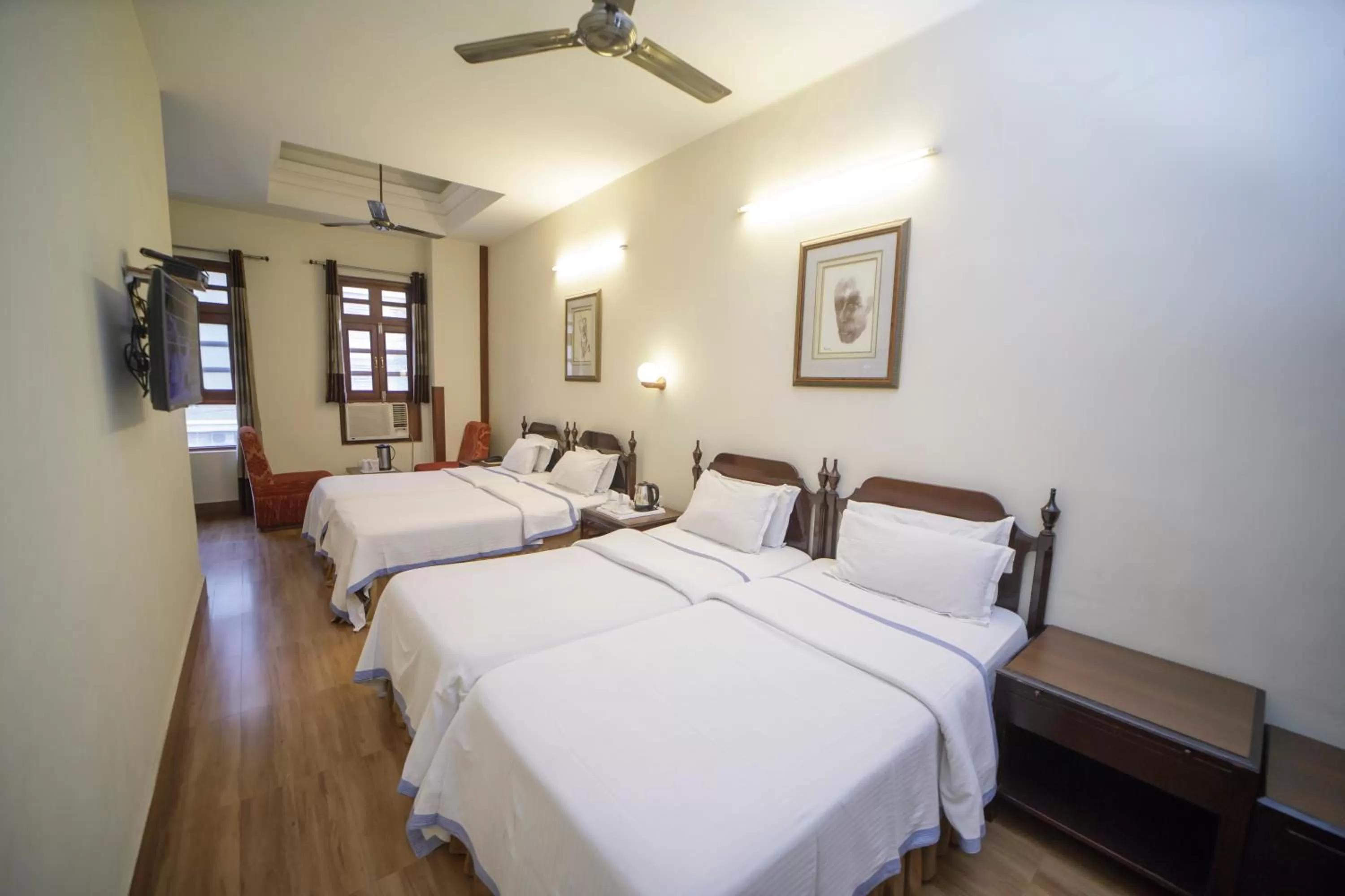 Family Room (4 Adults) in Hotel H R Palace