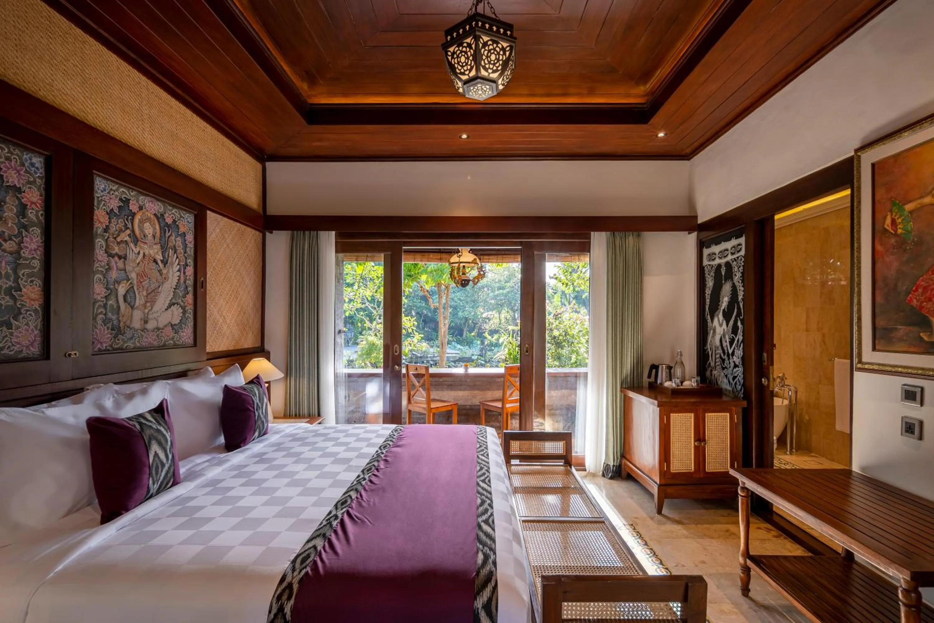 King Room with Balcony in Puri Saraswati Dijiwa Ubud
