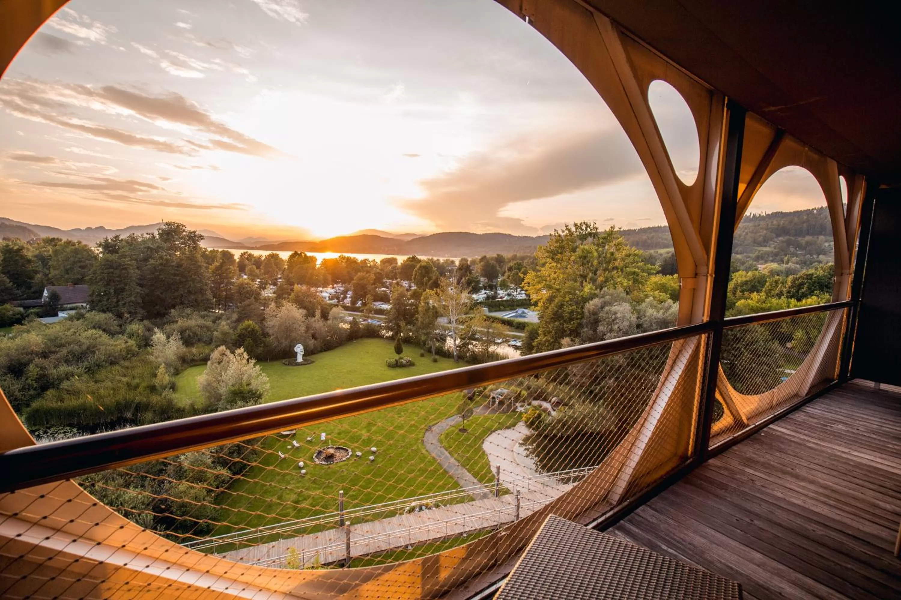 Deluxe Double Room with Balcony and Lagoon View in Das Seepark Wörthersee Resort