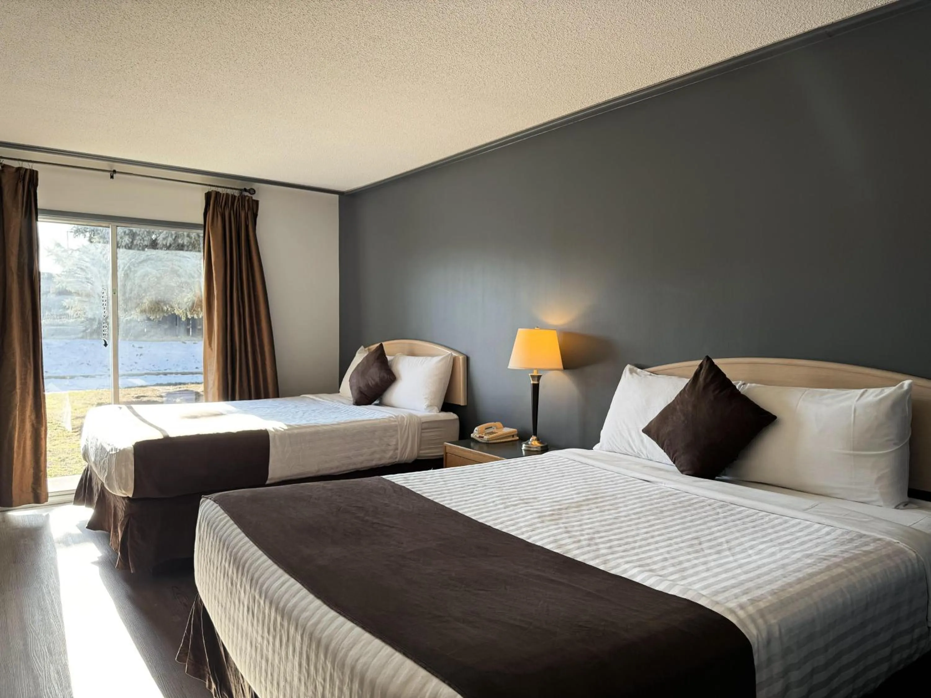 Queen Room in Divya Sutra Plaza and Conference Centre, Vernon, BC