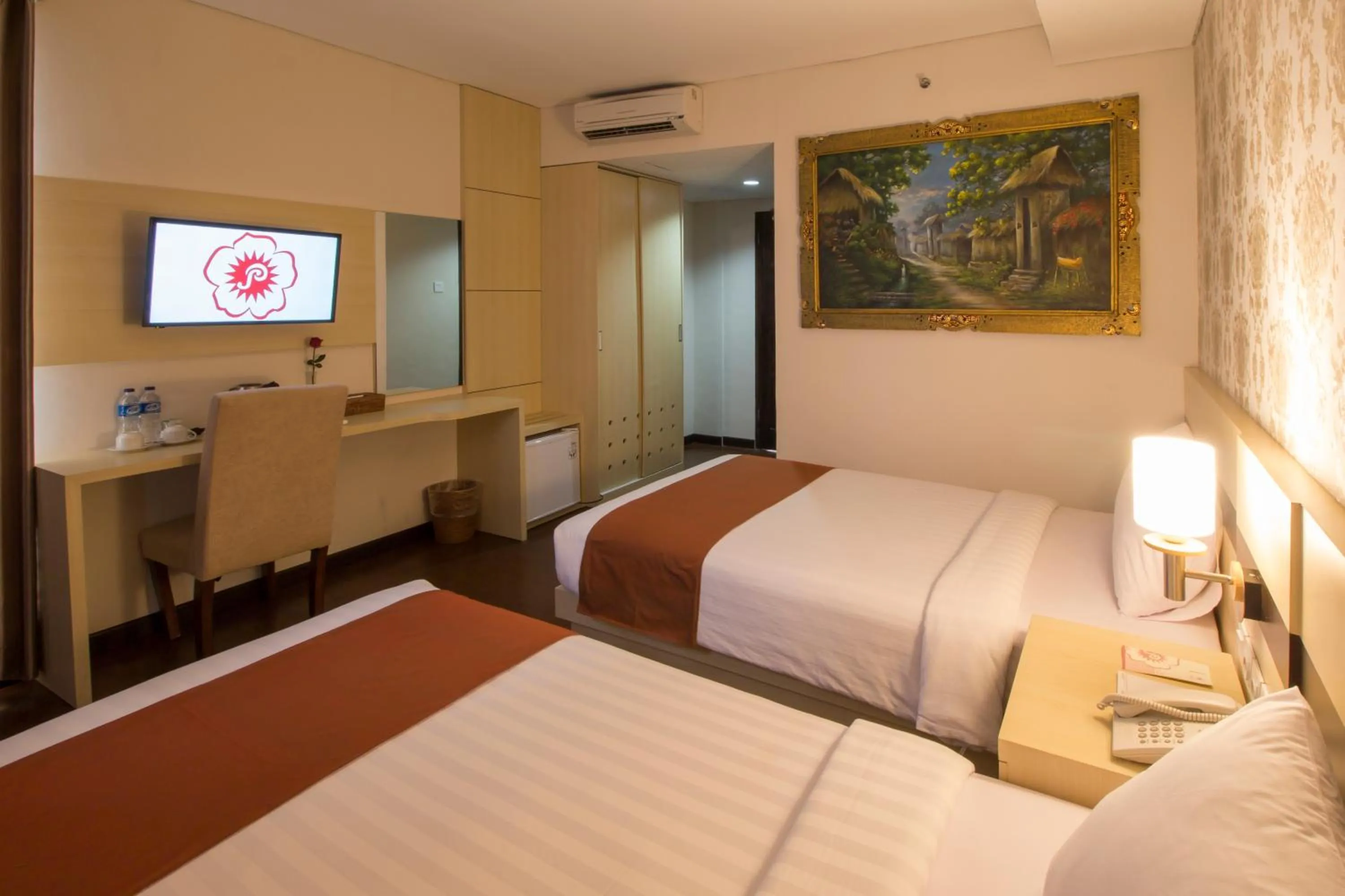 Deluxe Twin Room in Grand Puri Saron Hotel Yogyakarta