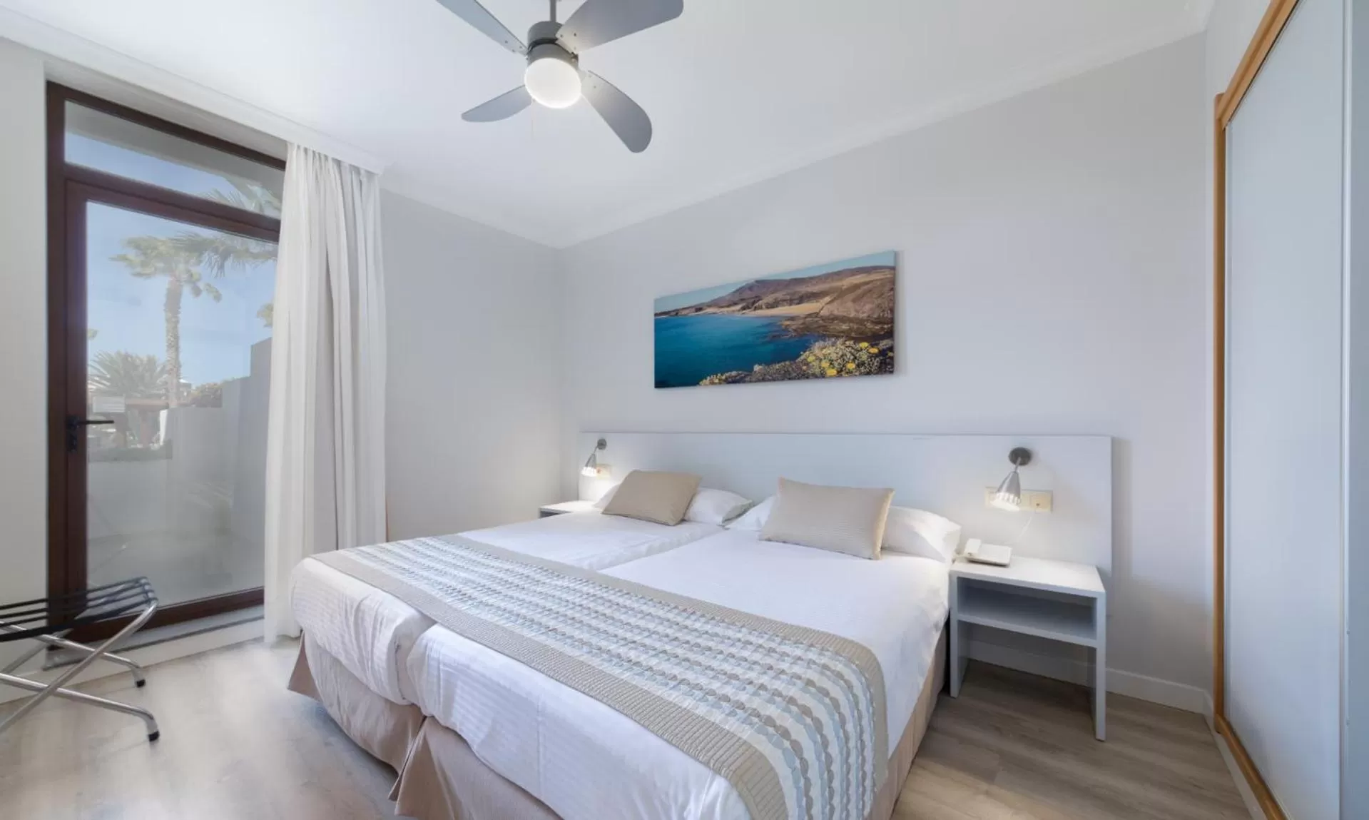 Two-Bedroom Suite in Los Zocos Impressive Lanzarote