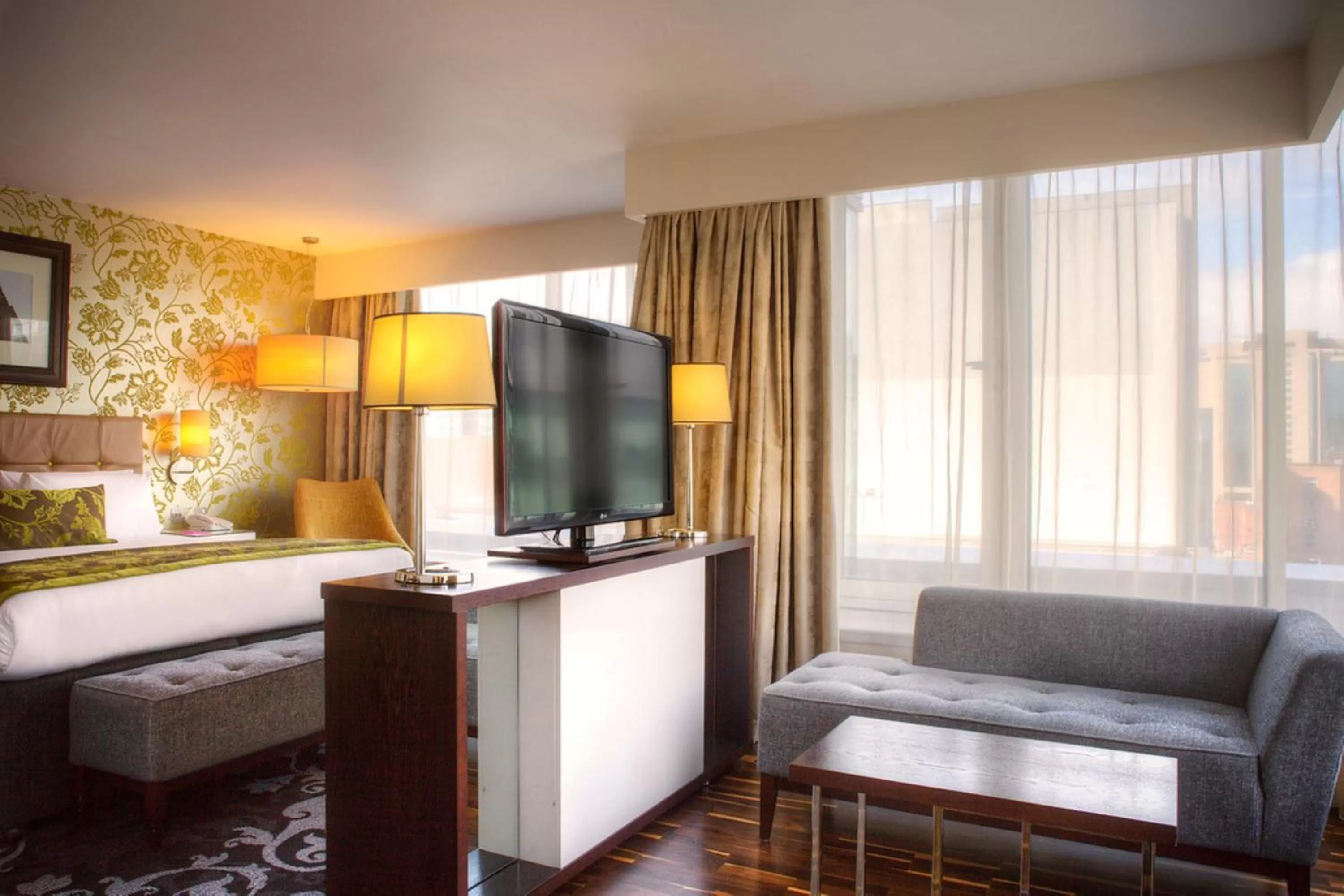 King Suite in Hotel Indigo Glasgow by IHG