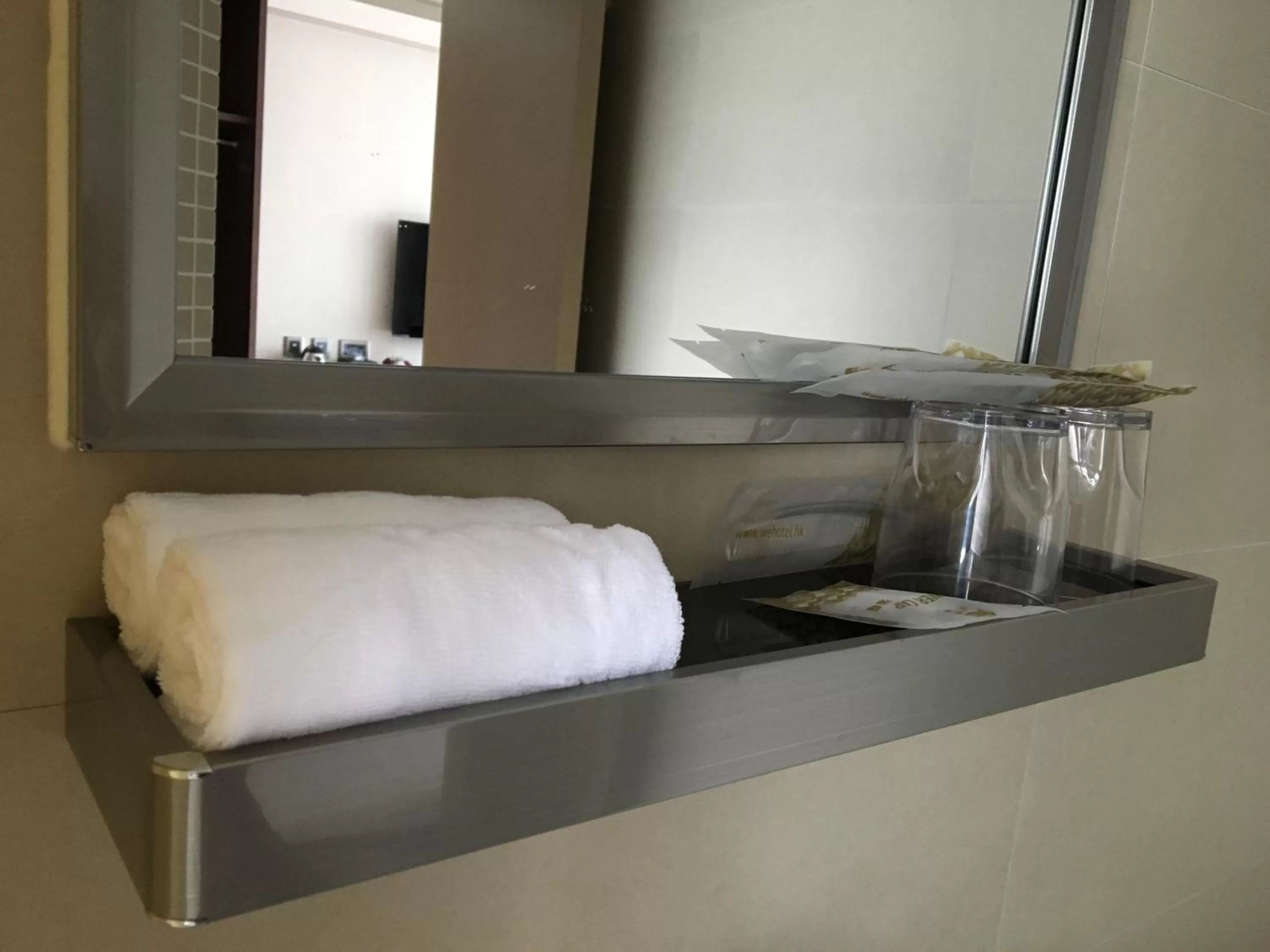 Deluxe King Room in WE Hotel