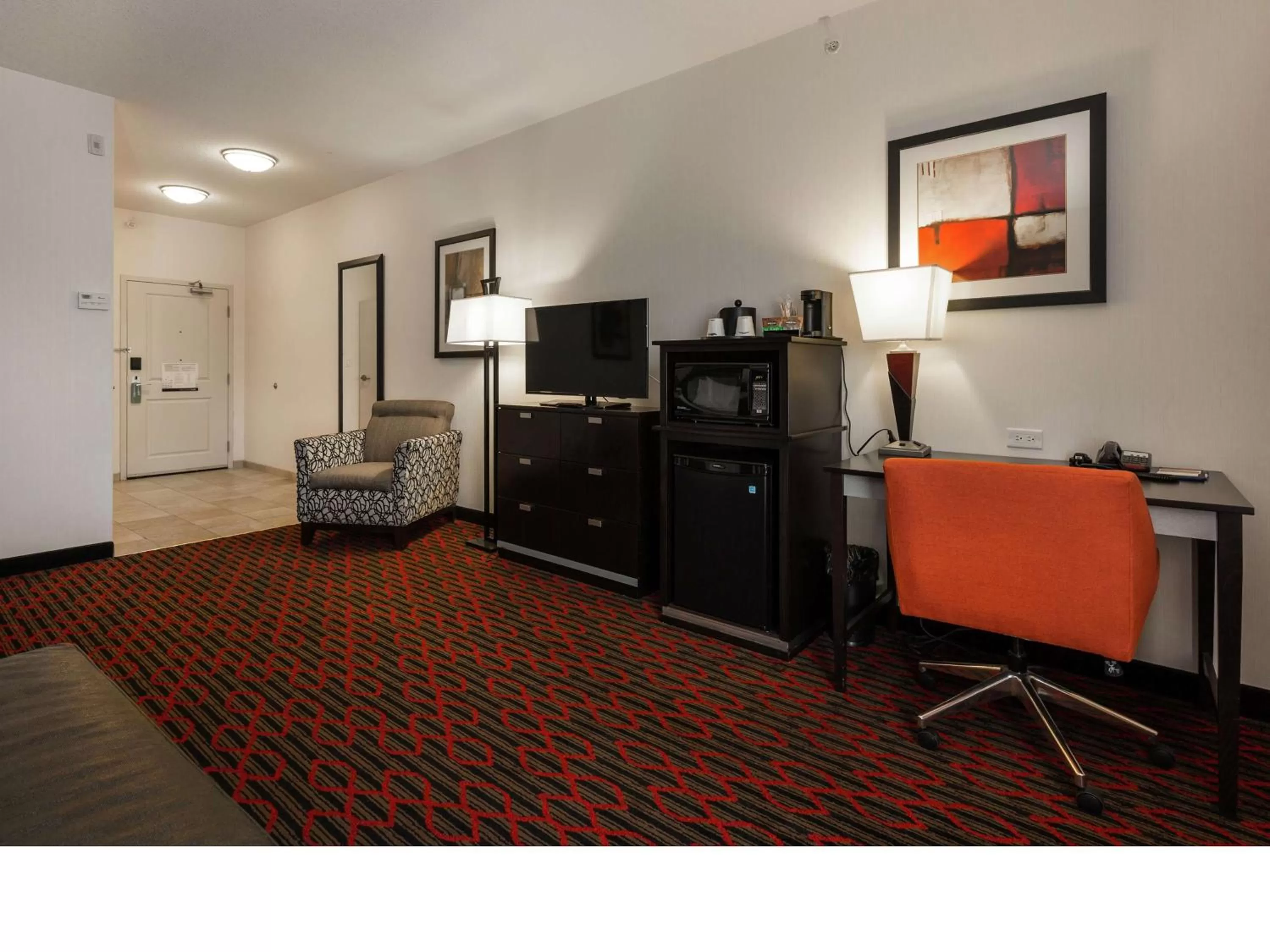 Queen Room with Two Queen Beds - Disability Access/Non-Smoking in Hampton Inn & Suites by Hilton Lethbridge